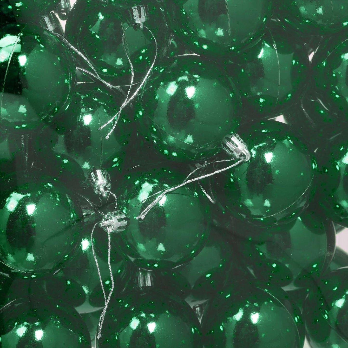 50 Shiny Christmas Tree Baubles – Decorative Set