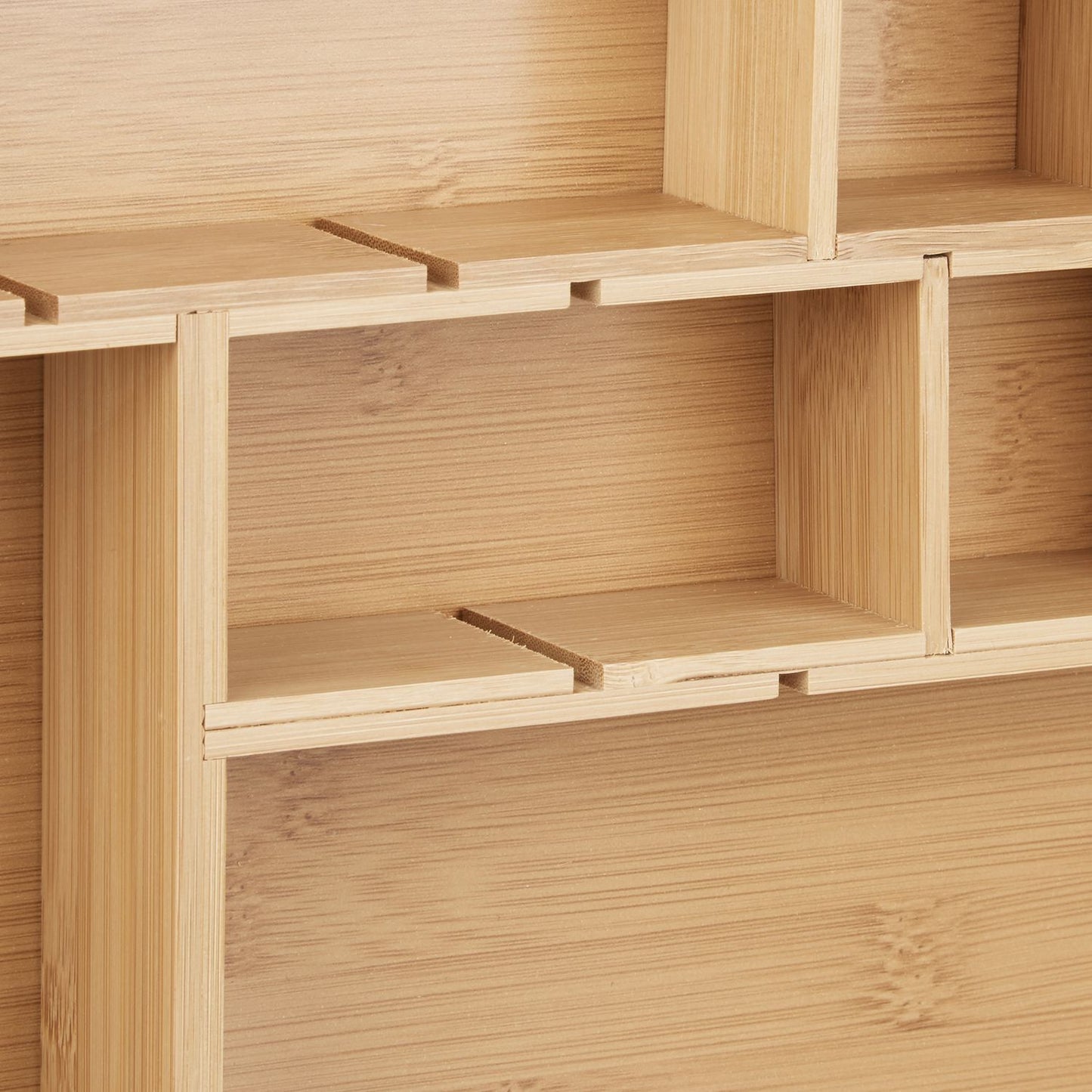 Adjustable bamboo drawer insert