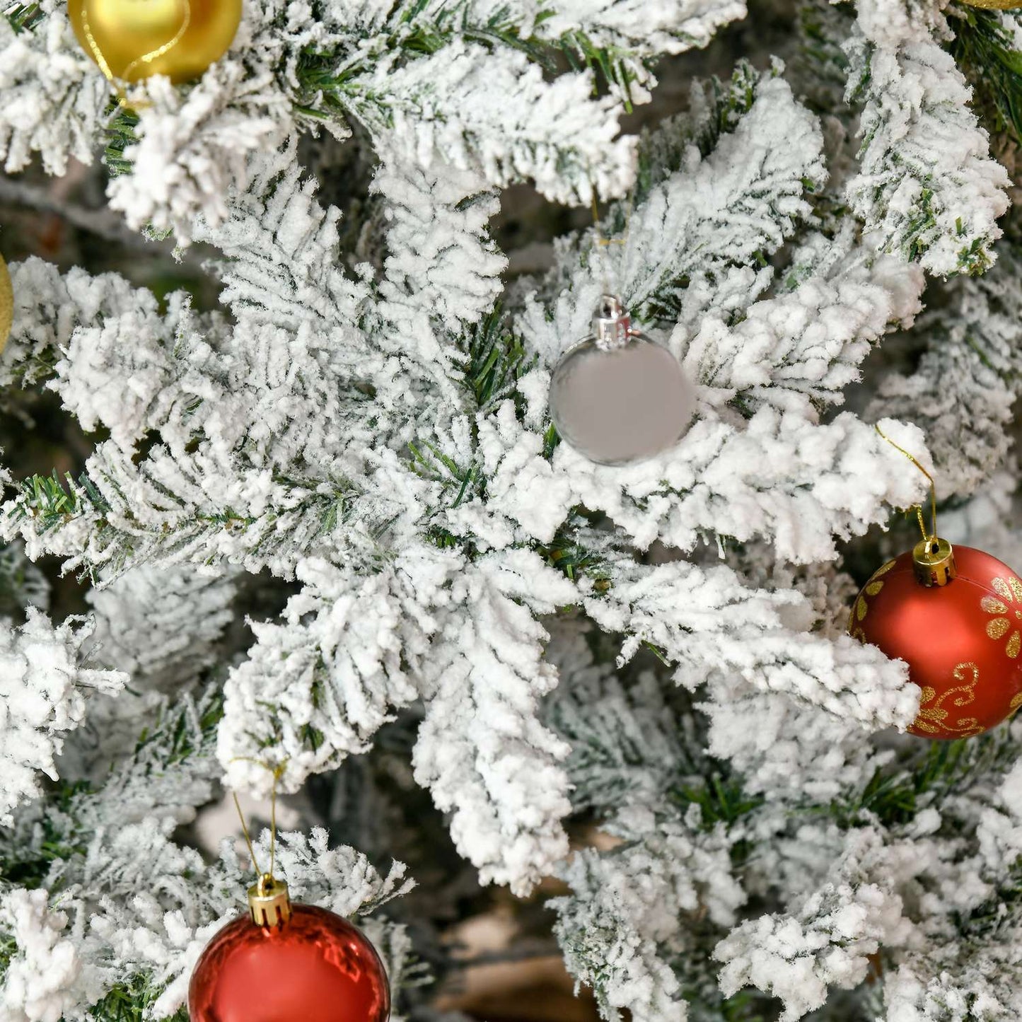 180 cm artificial Christmas tree with snow - 750 tips, indoors