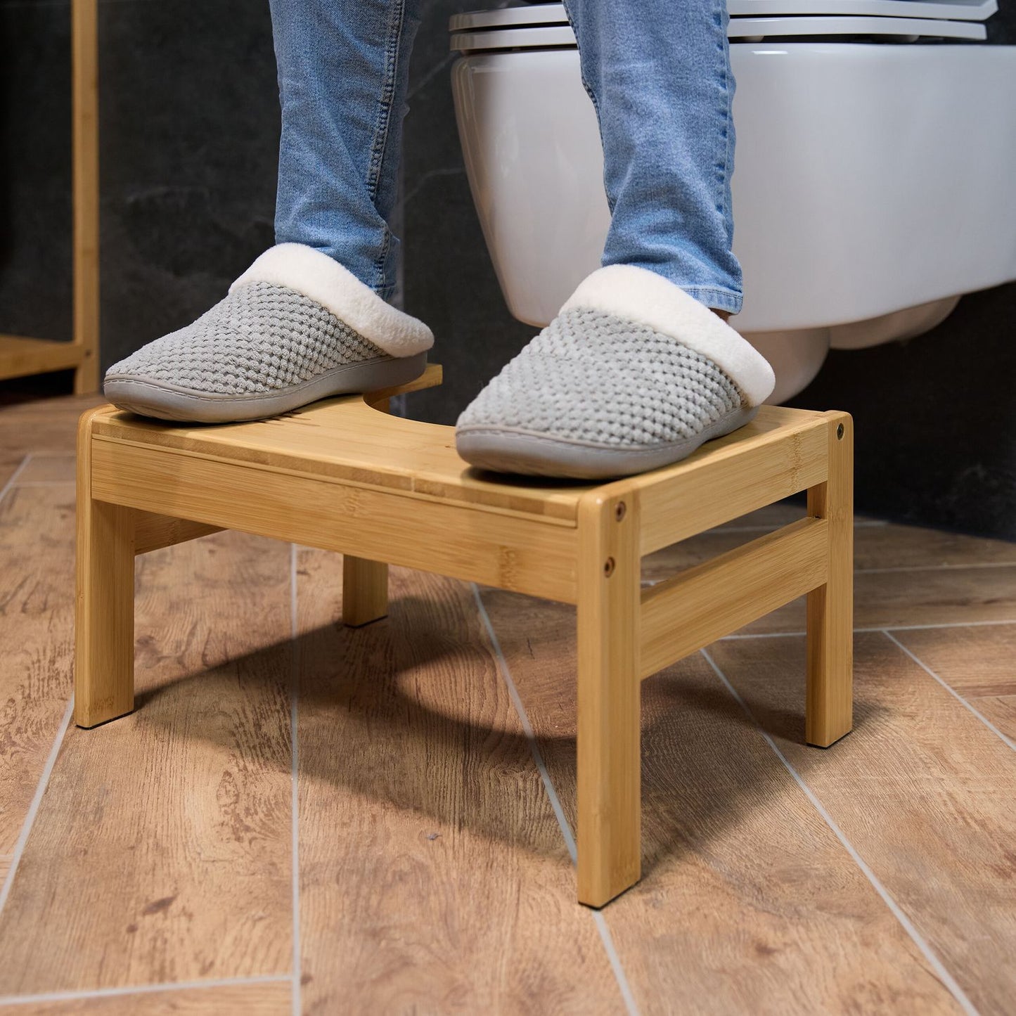 Bamboo toilet seat