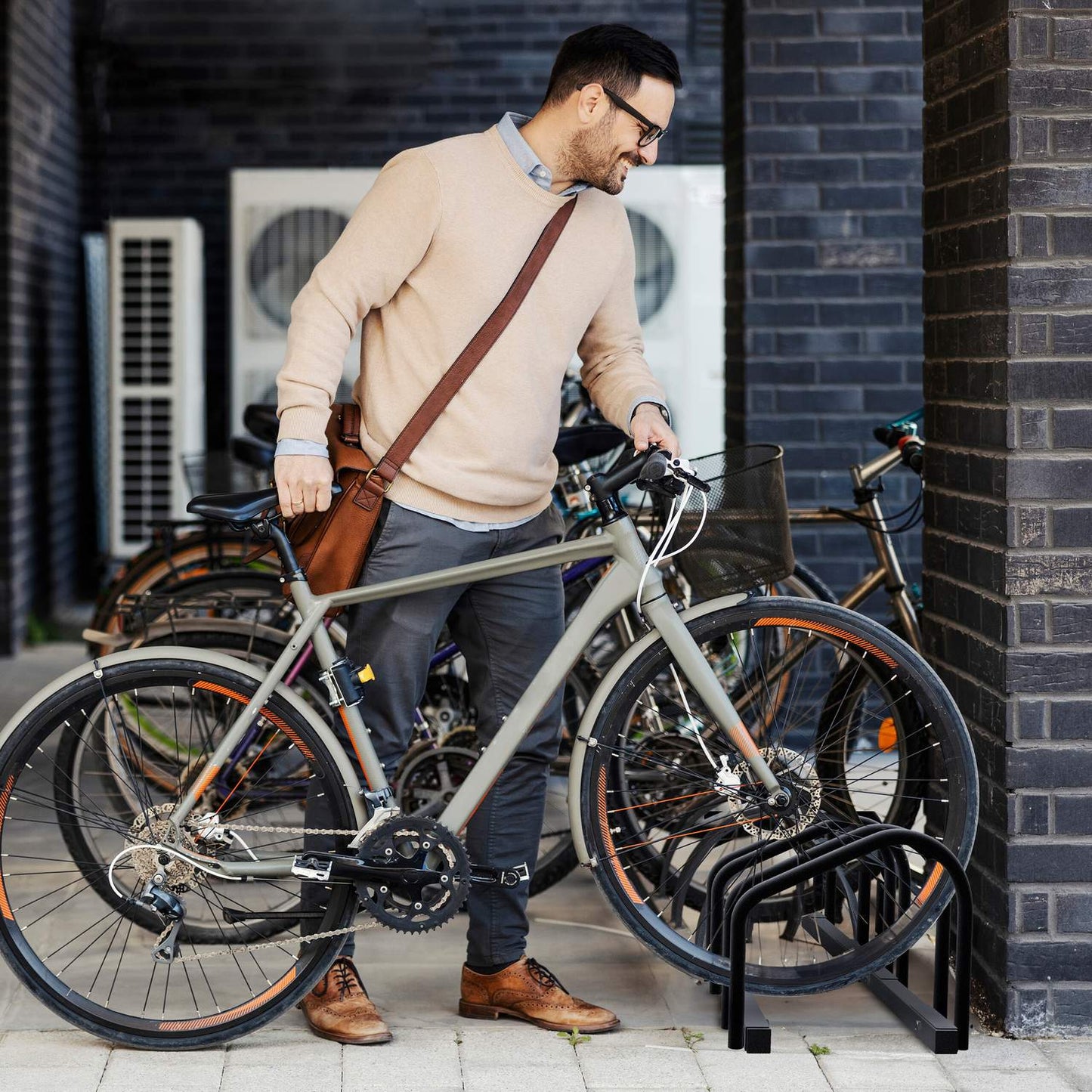 Bicycle rack for 3 bicycles