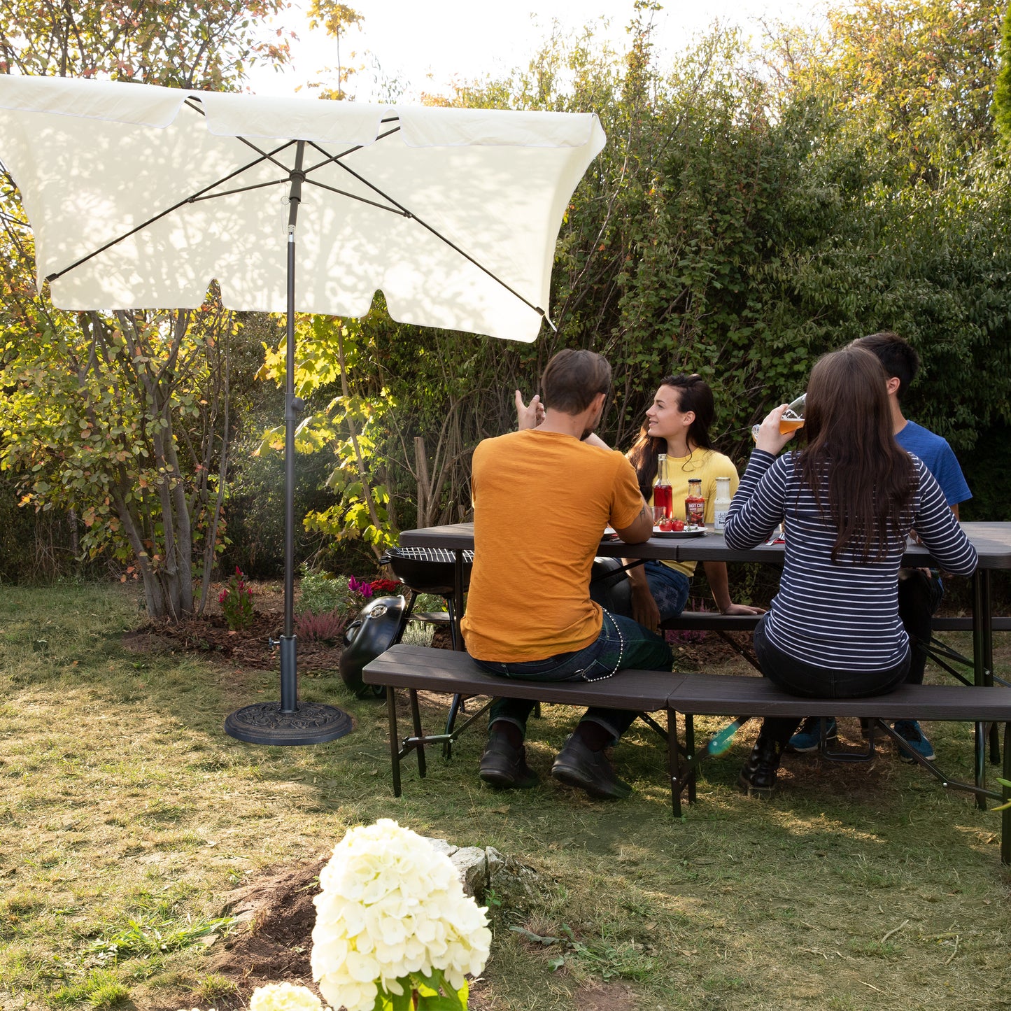 Black Parasol Stand with Rose Pattern
