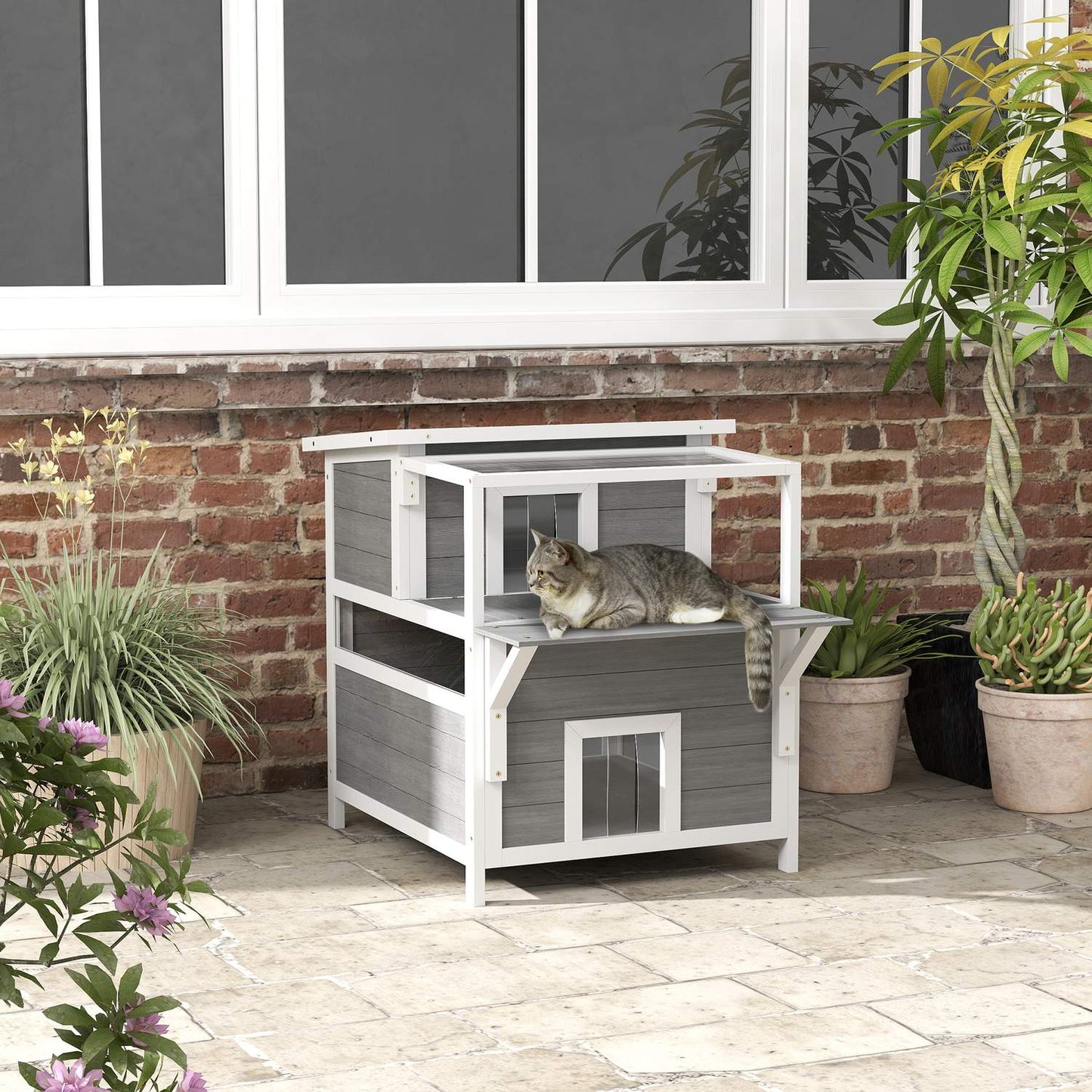 Outdoor Spruce Wood Cat House with Balcony, 64 x 87 x 76 cm