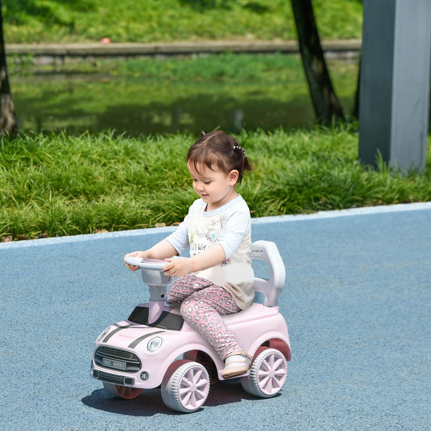 Pink children's car with anti-tip, 53x52x35 cm