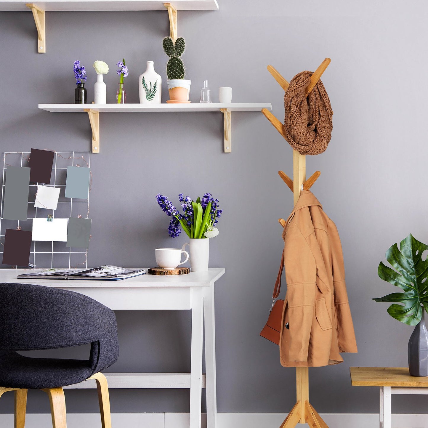 Clothes hanger in bamboo