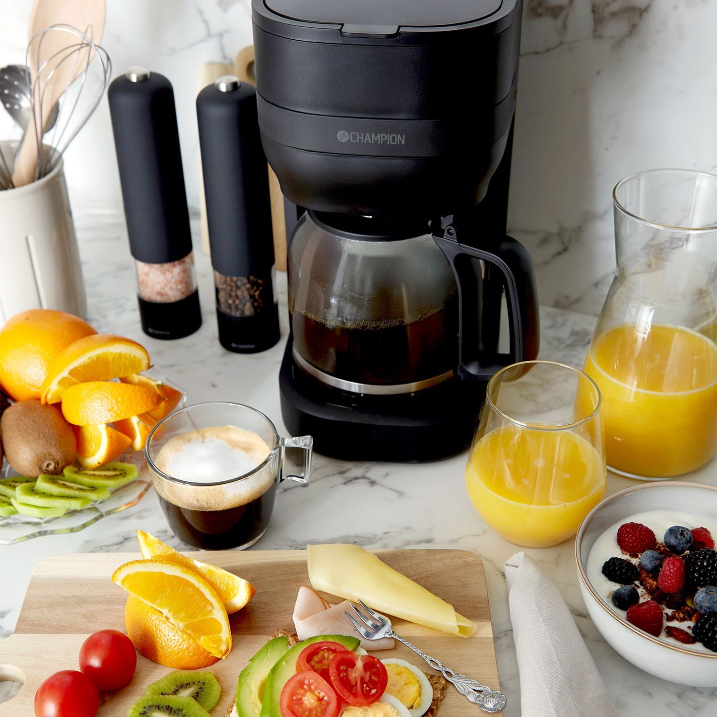 Coffee maker 12-cup/1.5L KB300 Matt black