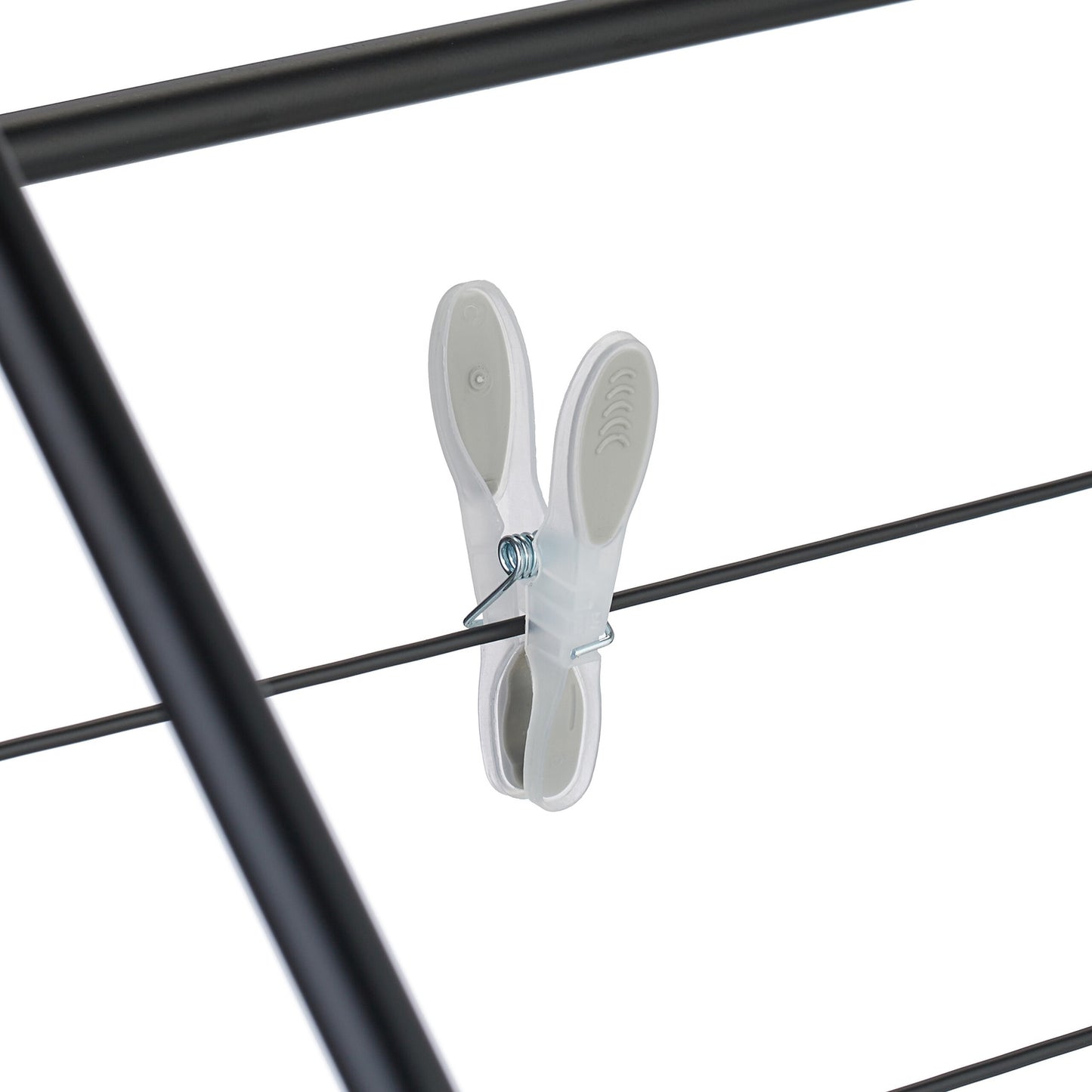 Collapsible washing rack with 50 clips