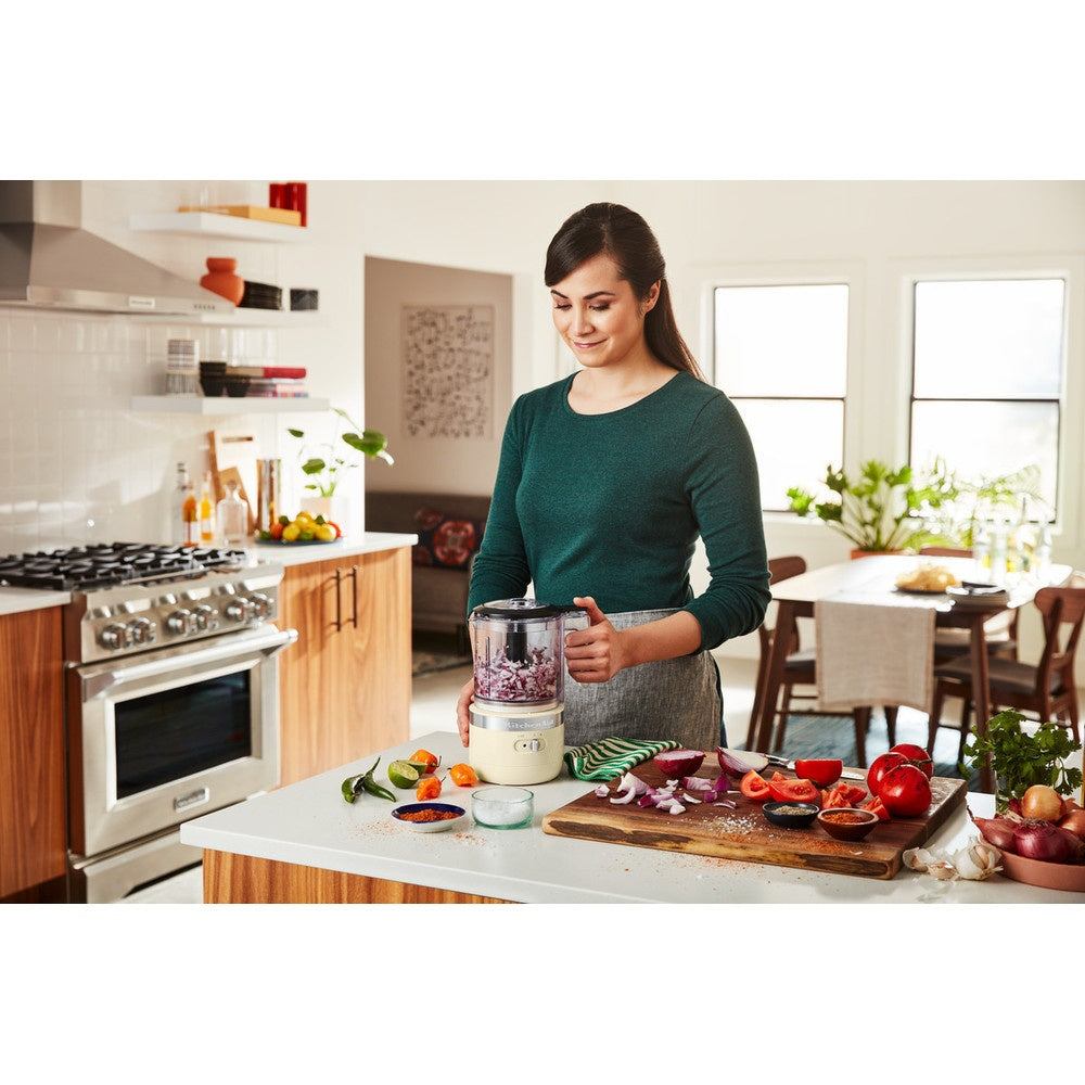 Cordless chopper 1.19 liters Almond cream