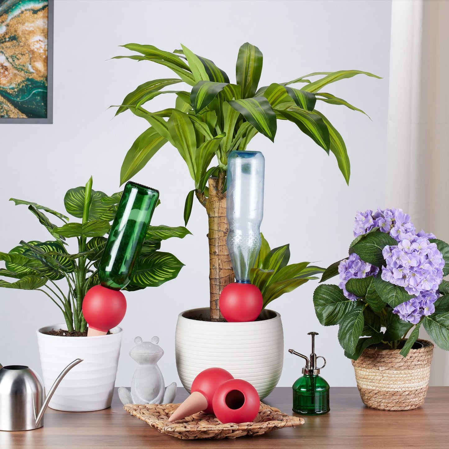 <p>Clay watering cones provide automatic plant hydration, ensuring your plants stay healthy even when you're away. These efficient tools are perfect for maintaining moisture during hot summers or vacations.</p>
<ul>
<li>Ensure consistent watering with au
