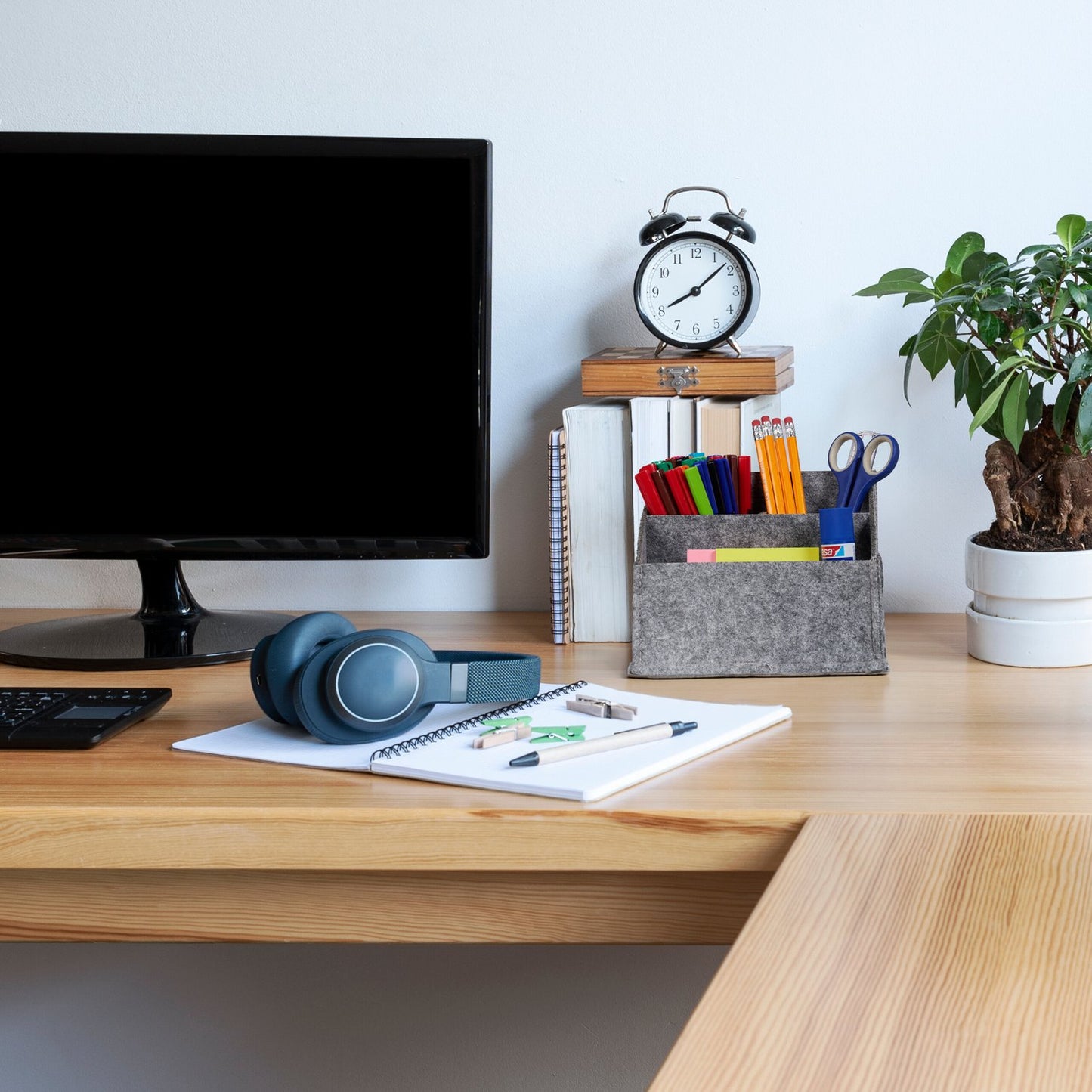 Desk organizer in felt, 2 pcs