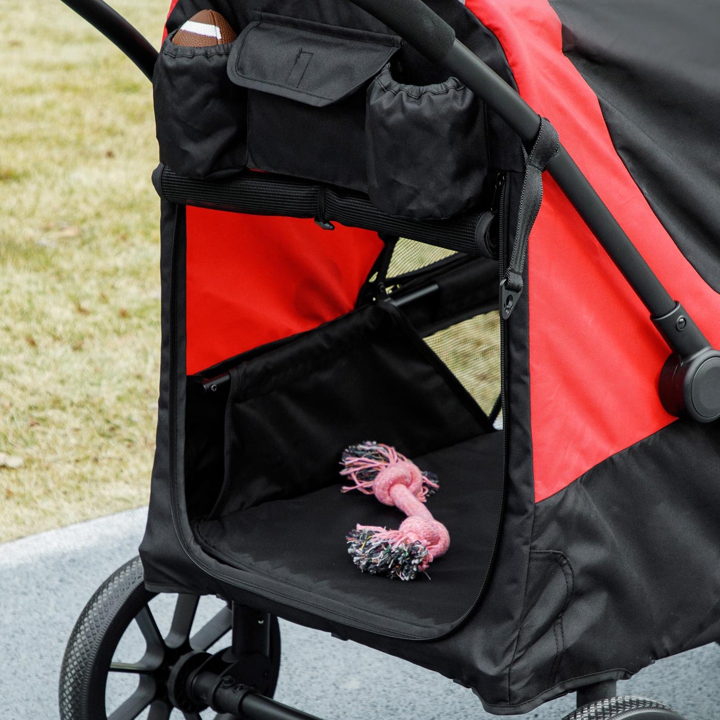 Collapsible pet carriage for large dogs and cats, up to 30 kg