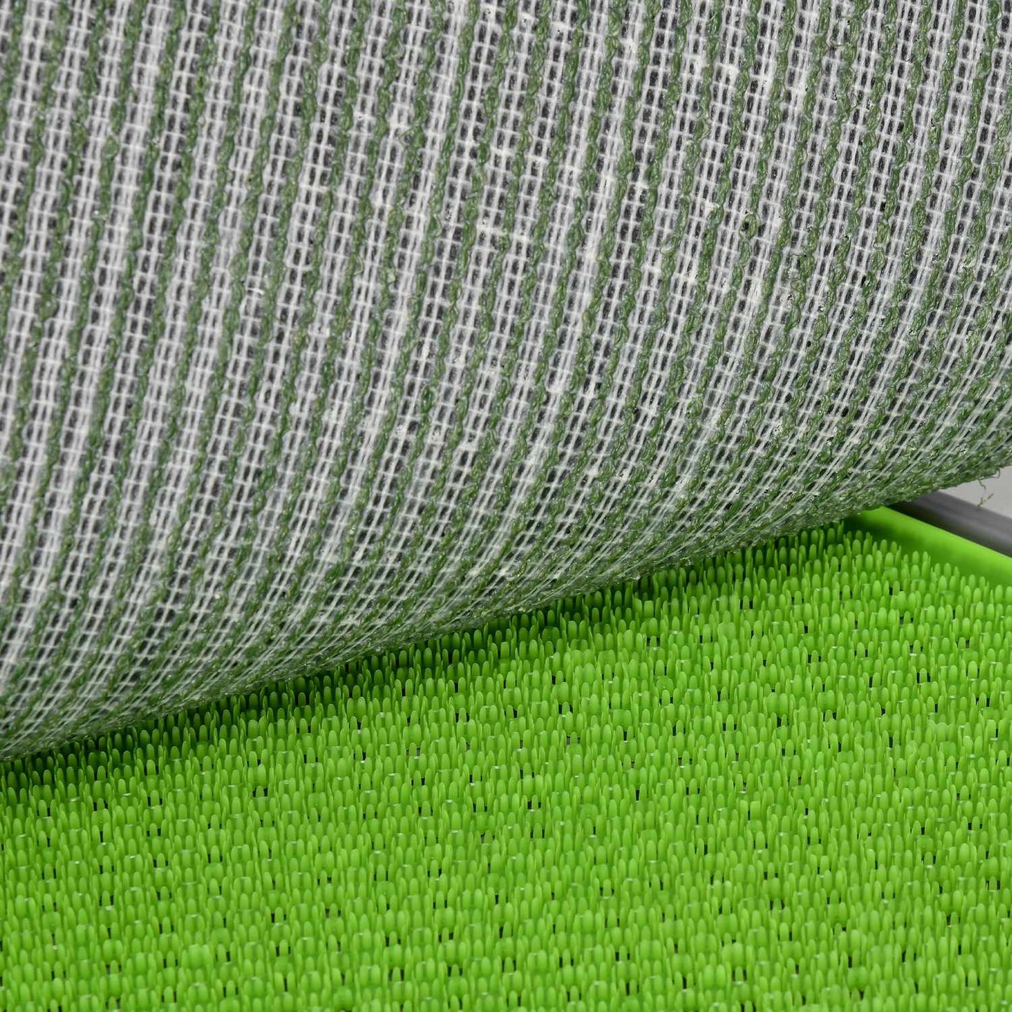 Dog potty training tray with 2 grass mats, 67 x 41 cm
