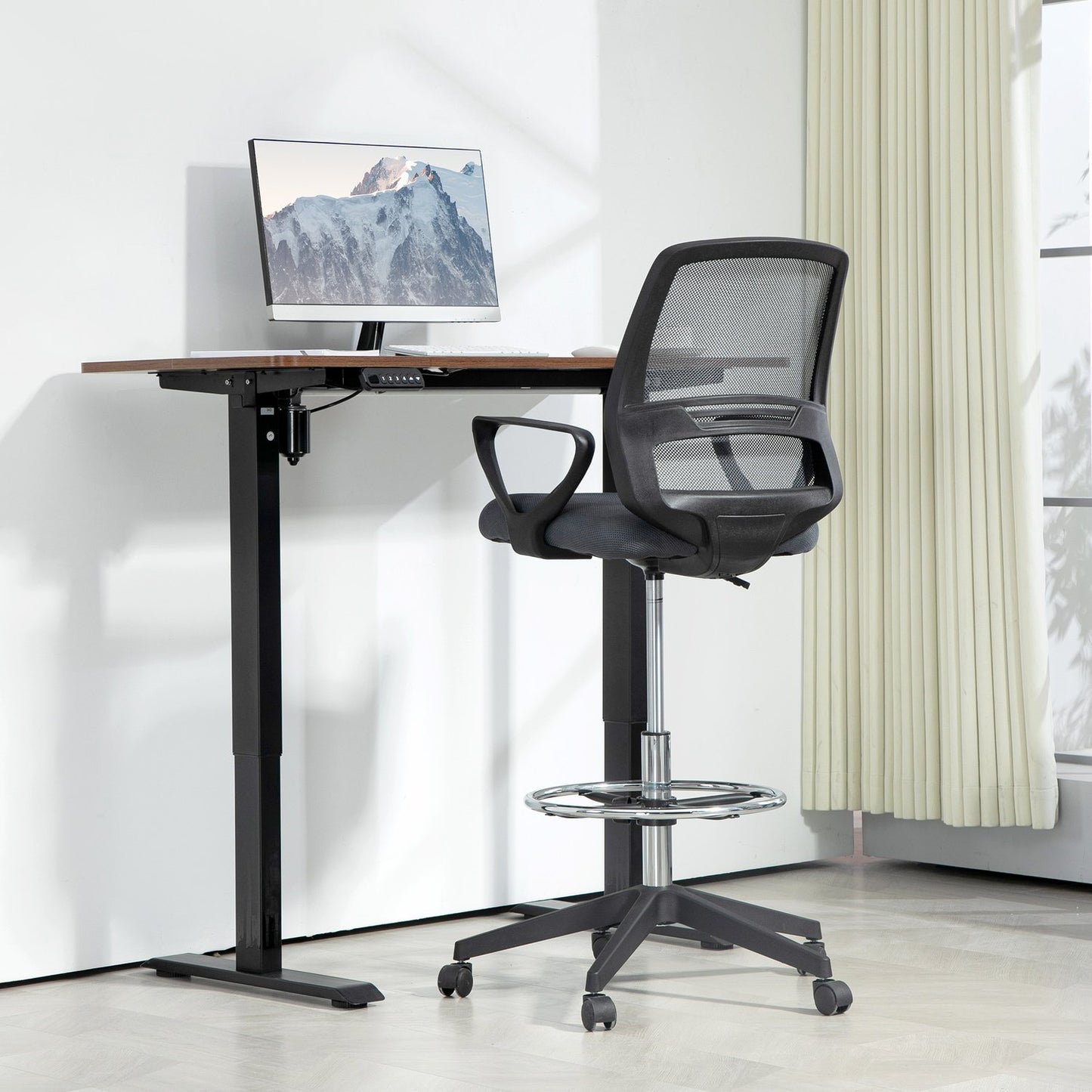 Ergonomic Office Chair with Armrests and Adjustable Footrest