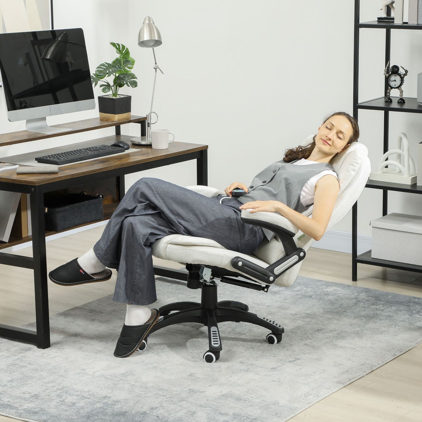 Ergonomic Office Chair with Massage, Cream White, 68x72x110-120 cm