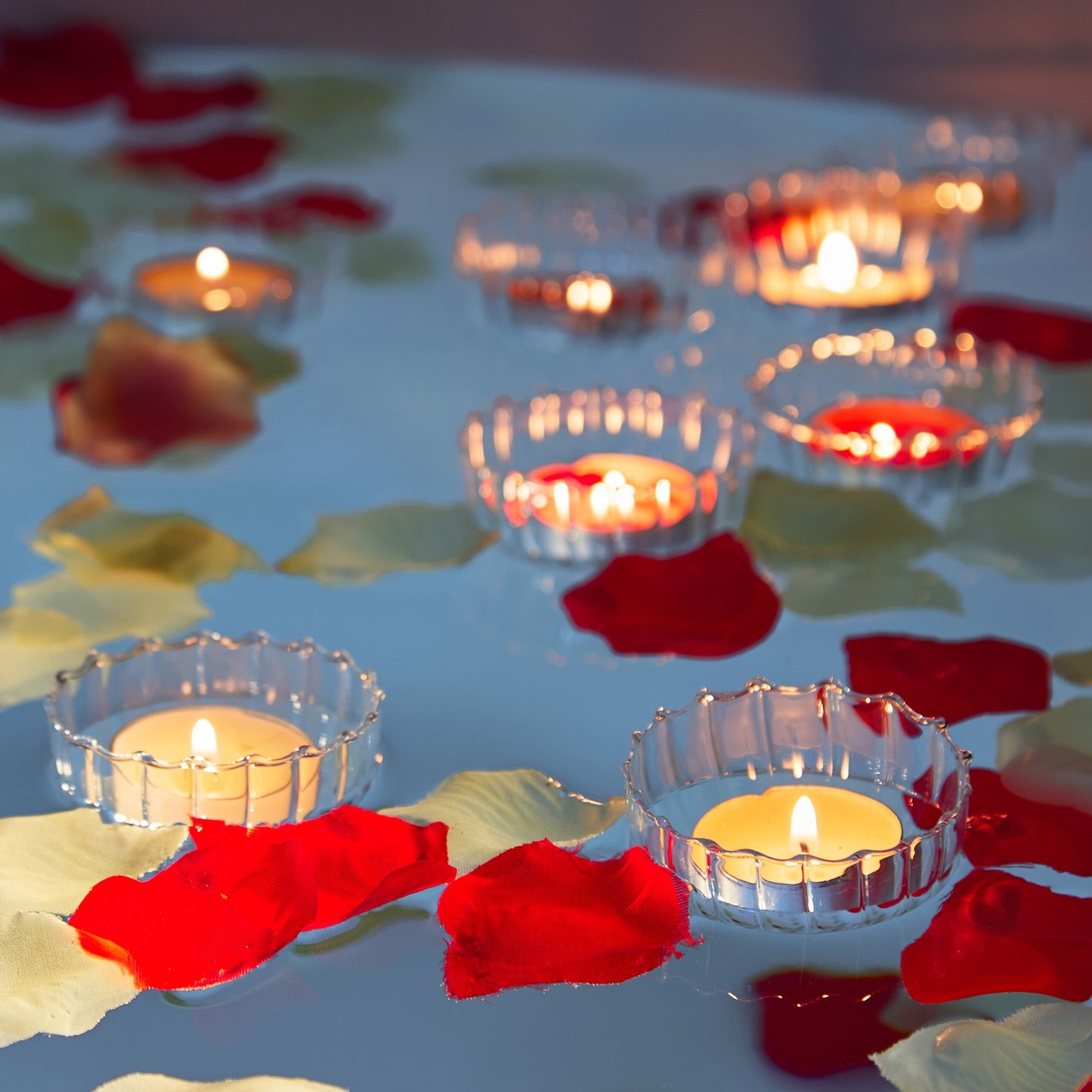 Floating tealight holder set of 12 pcs