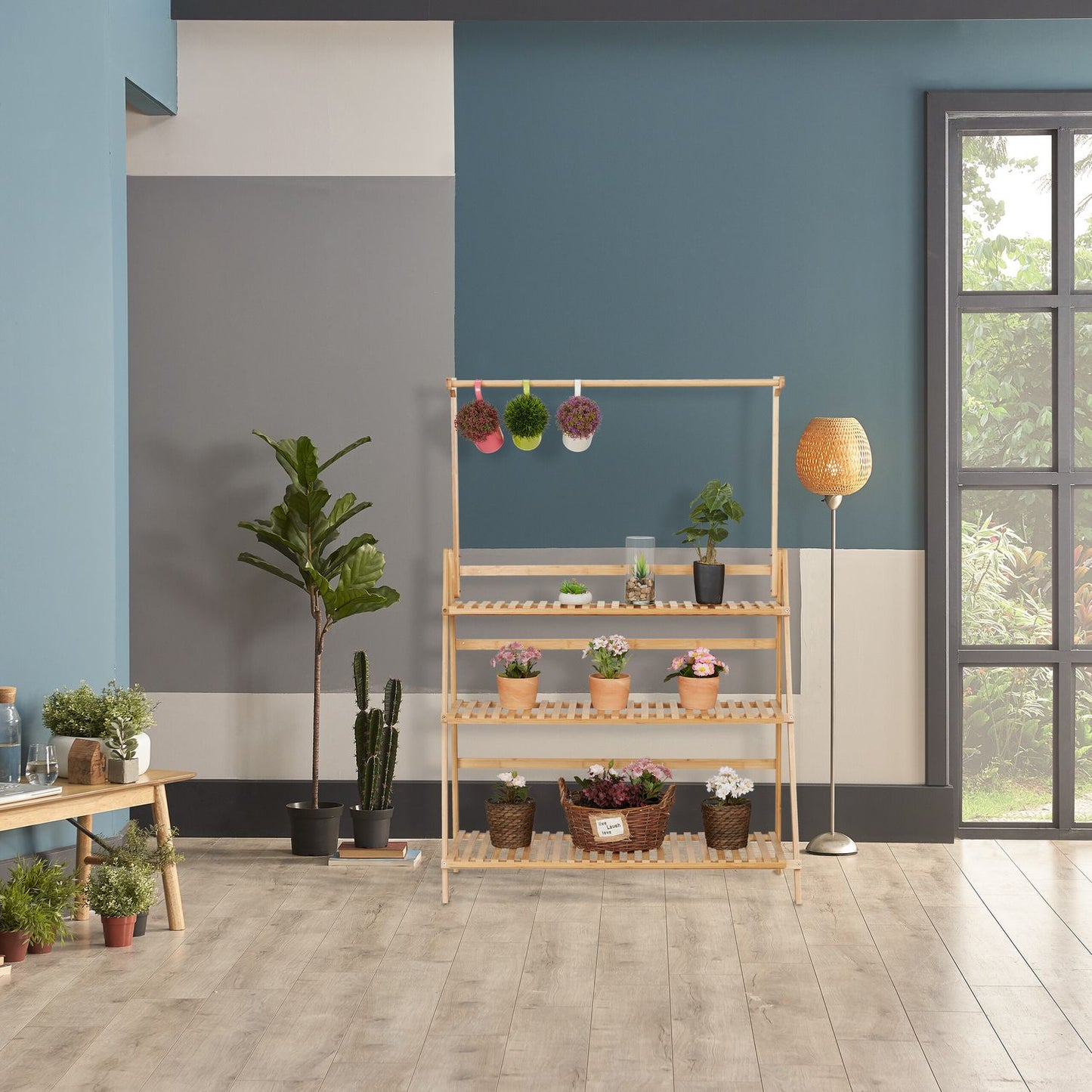 Flower stand in bamboo with hanging rod
