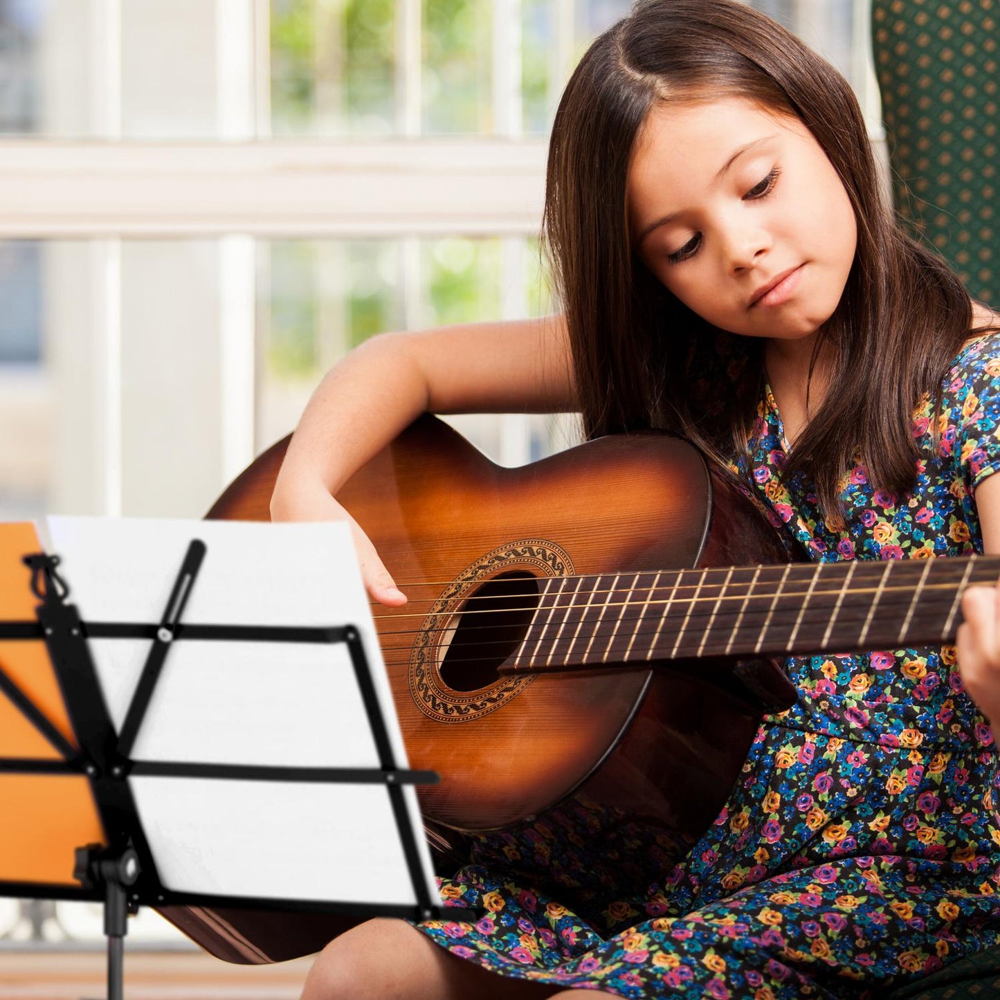 Foldable music stand