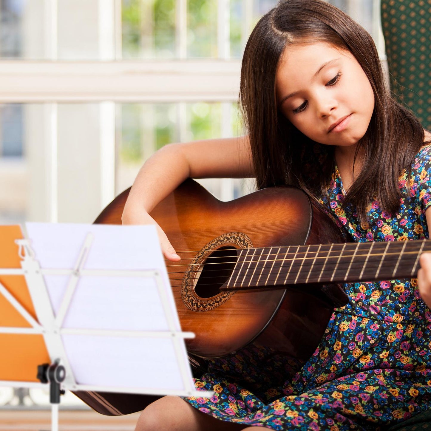 Foldable music stand