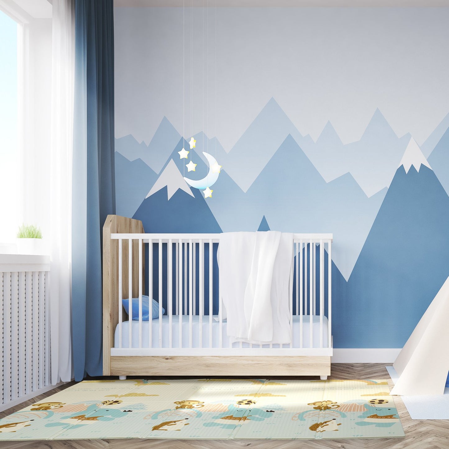 Foldable play mat with animal motifs