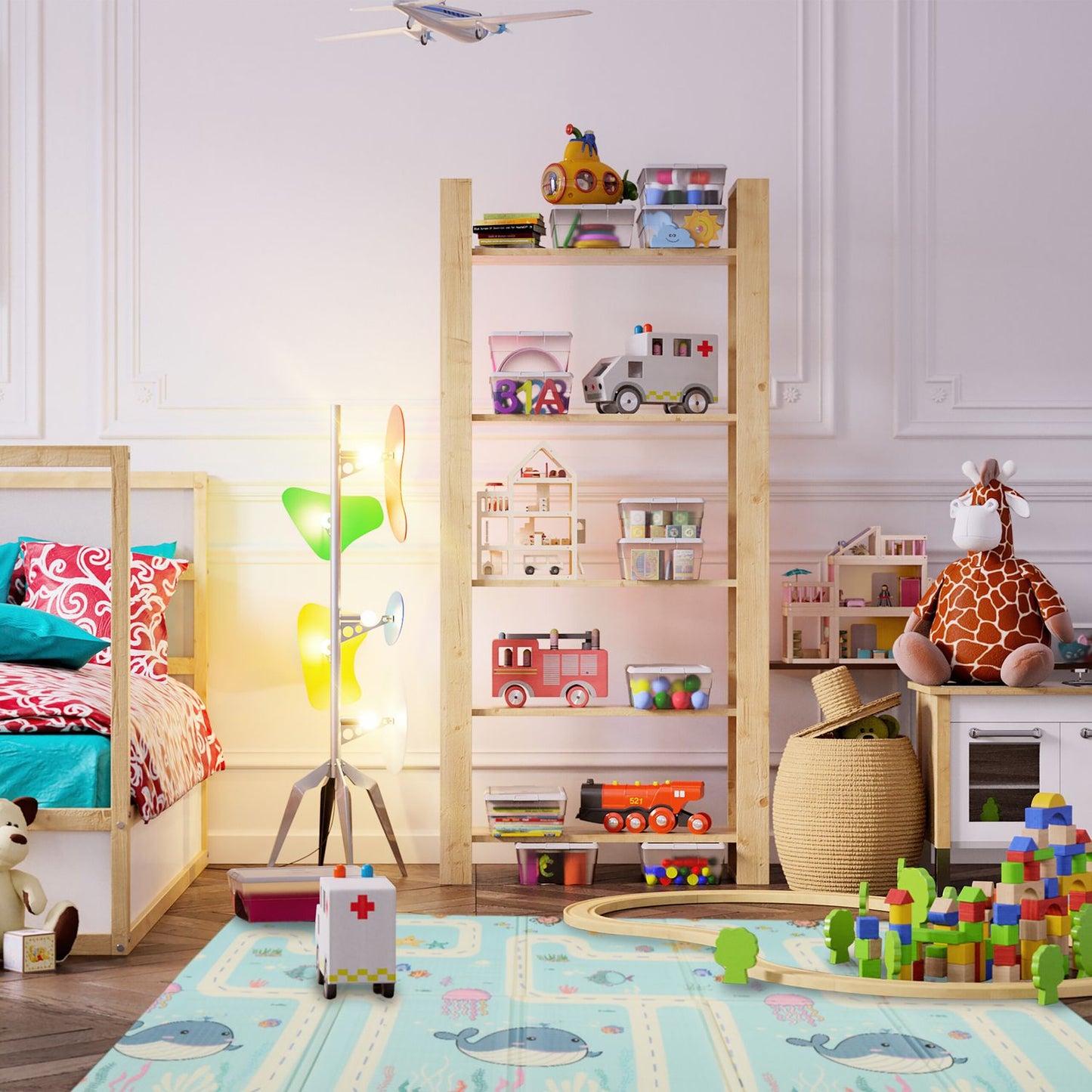 Foldable play mat with cute animal motifs