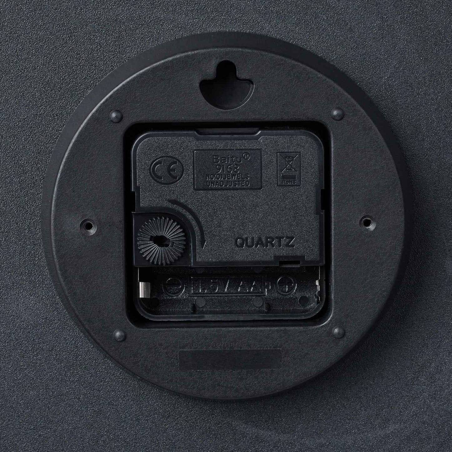 Grey Minimalist Wall Clock – No Numbers, Battery-Powered