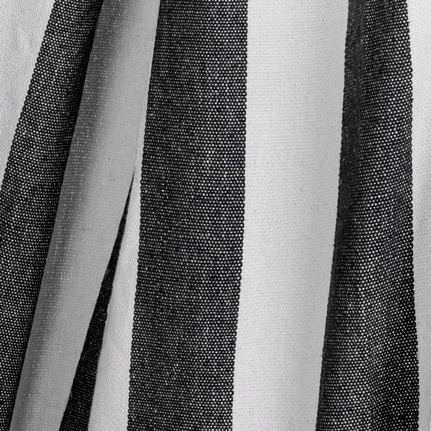 Hanging chair with stripes