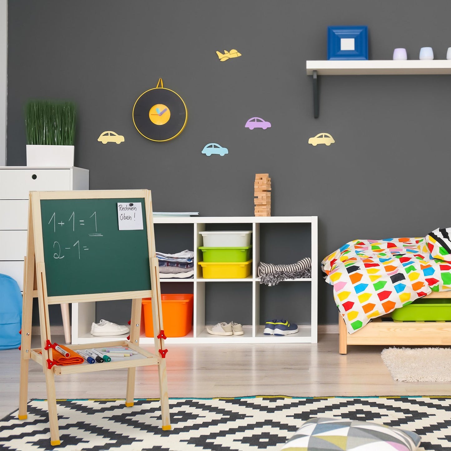 Height-adjustable drawing stand for children