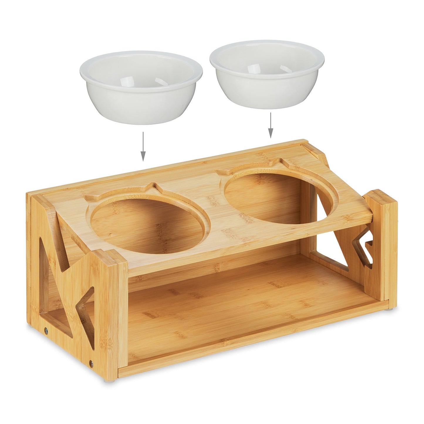Height-adjustable feeding station for cats