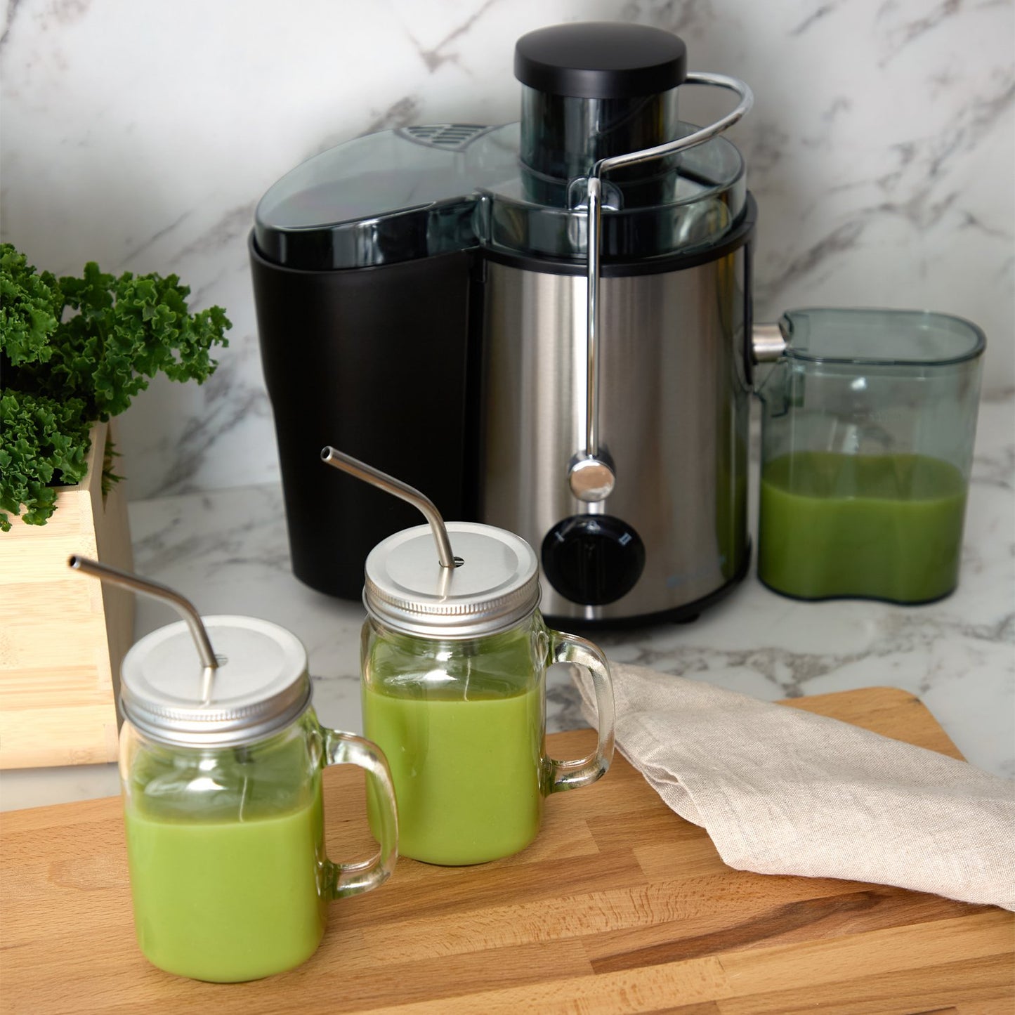 Juicer 600W, 0.5L Stainless Steel, Black