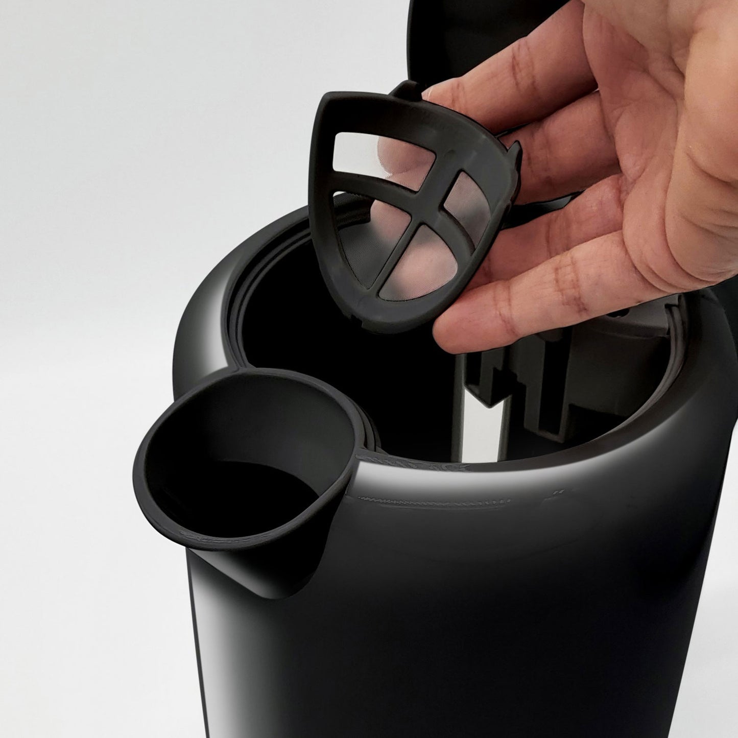 Kettle Diamond 1.5L 2200W black
