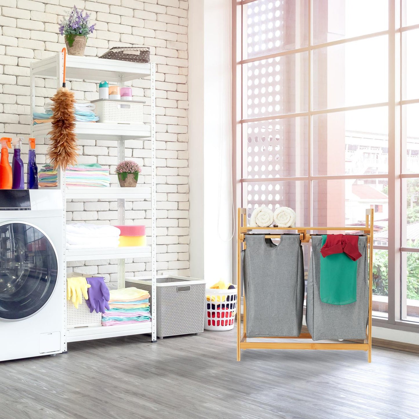 Laundry basket with 2 compartments