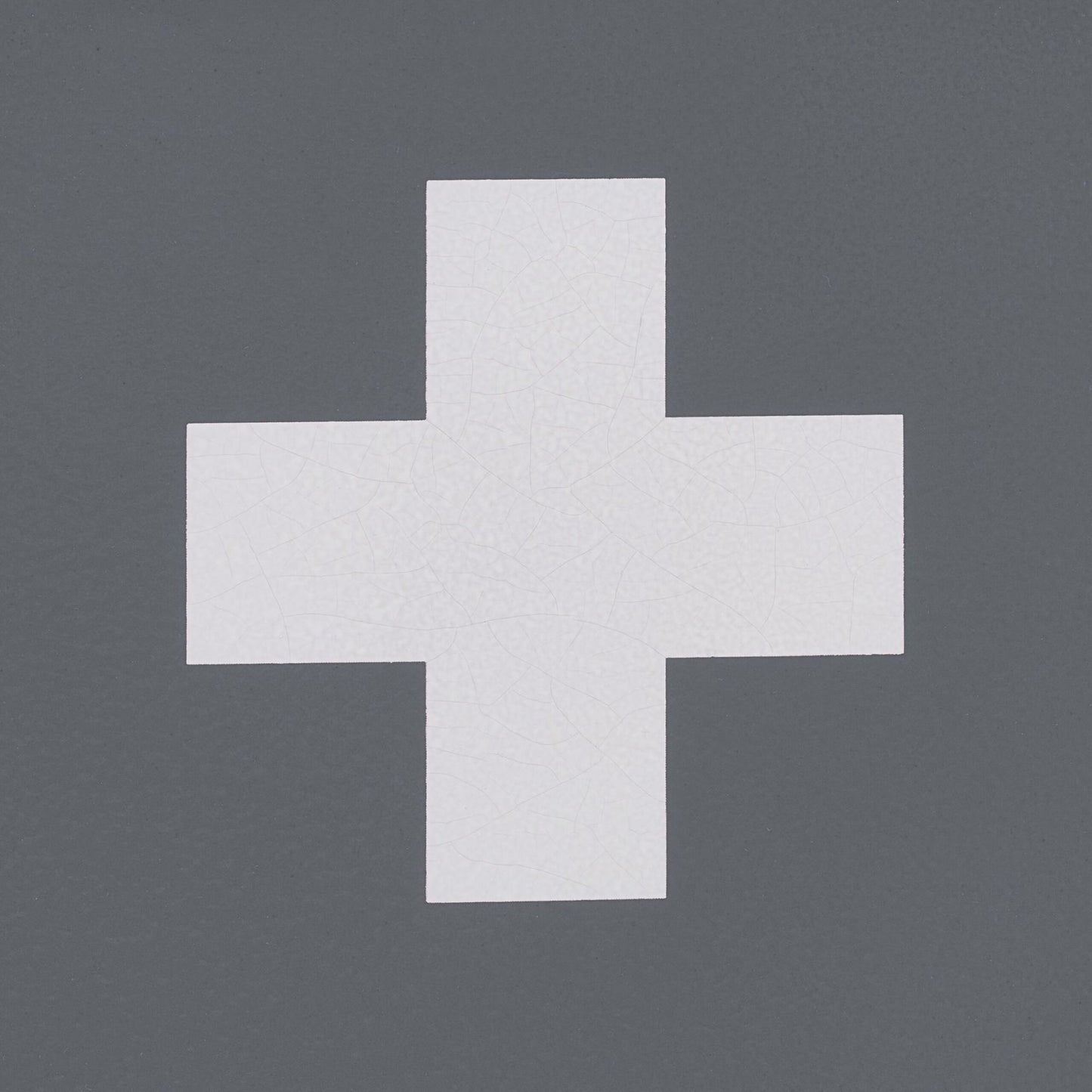 Lockable medicine cabinet
