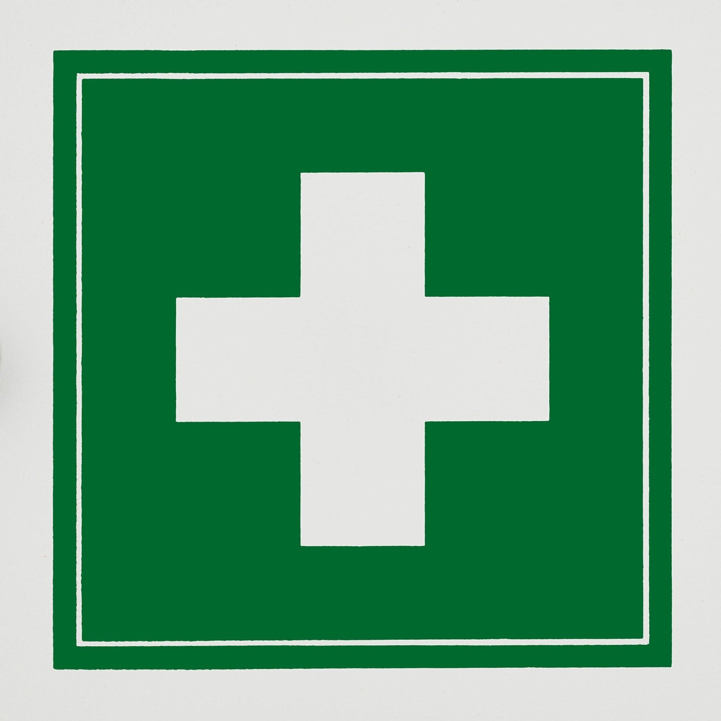 Lockable medicine cabinet