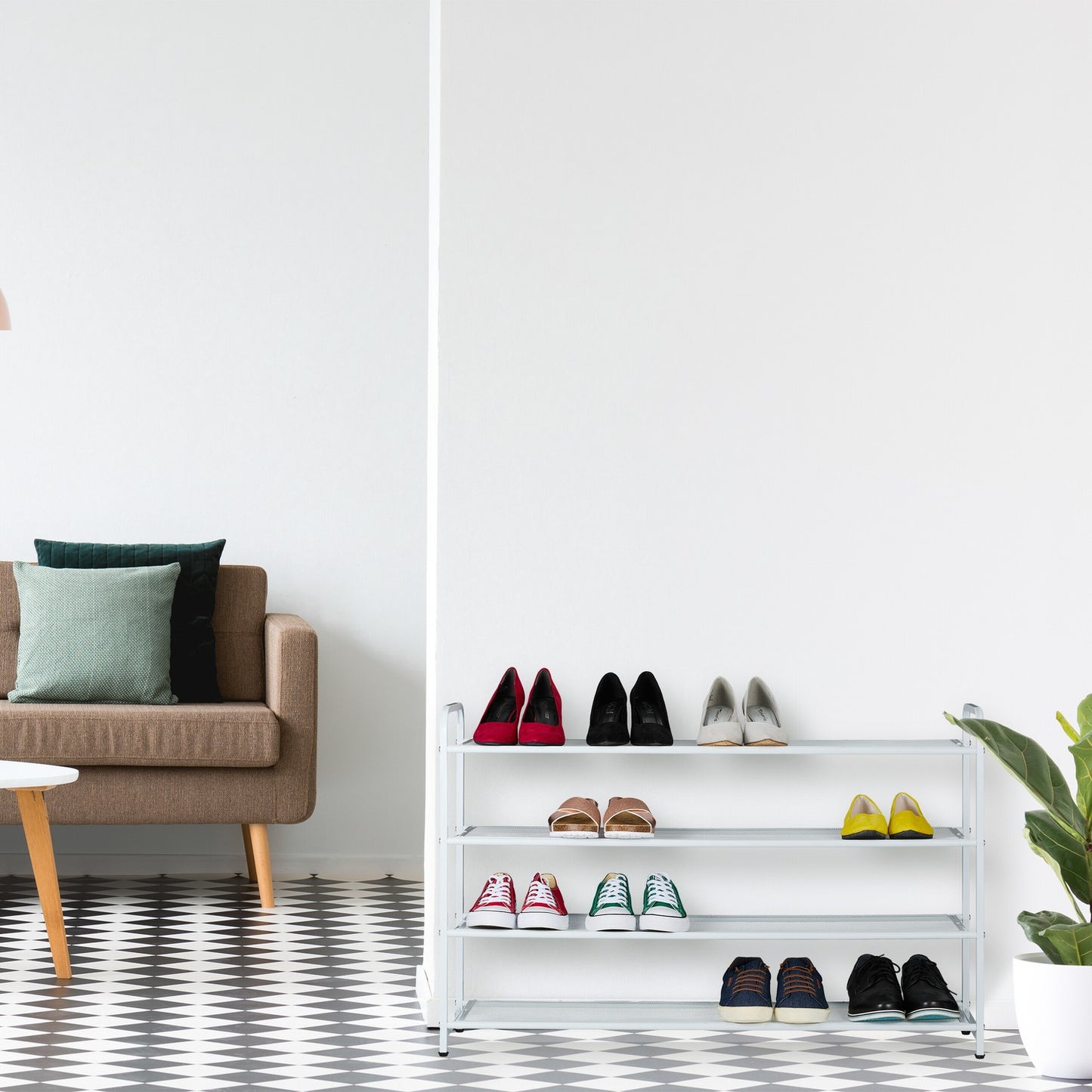 Metal shoe rack for 16 pairs of shoes