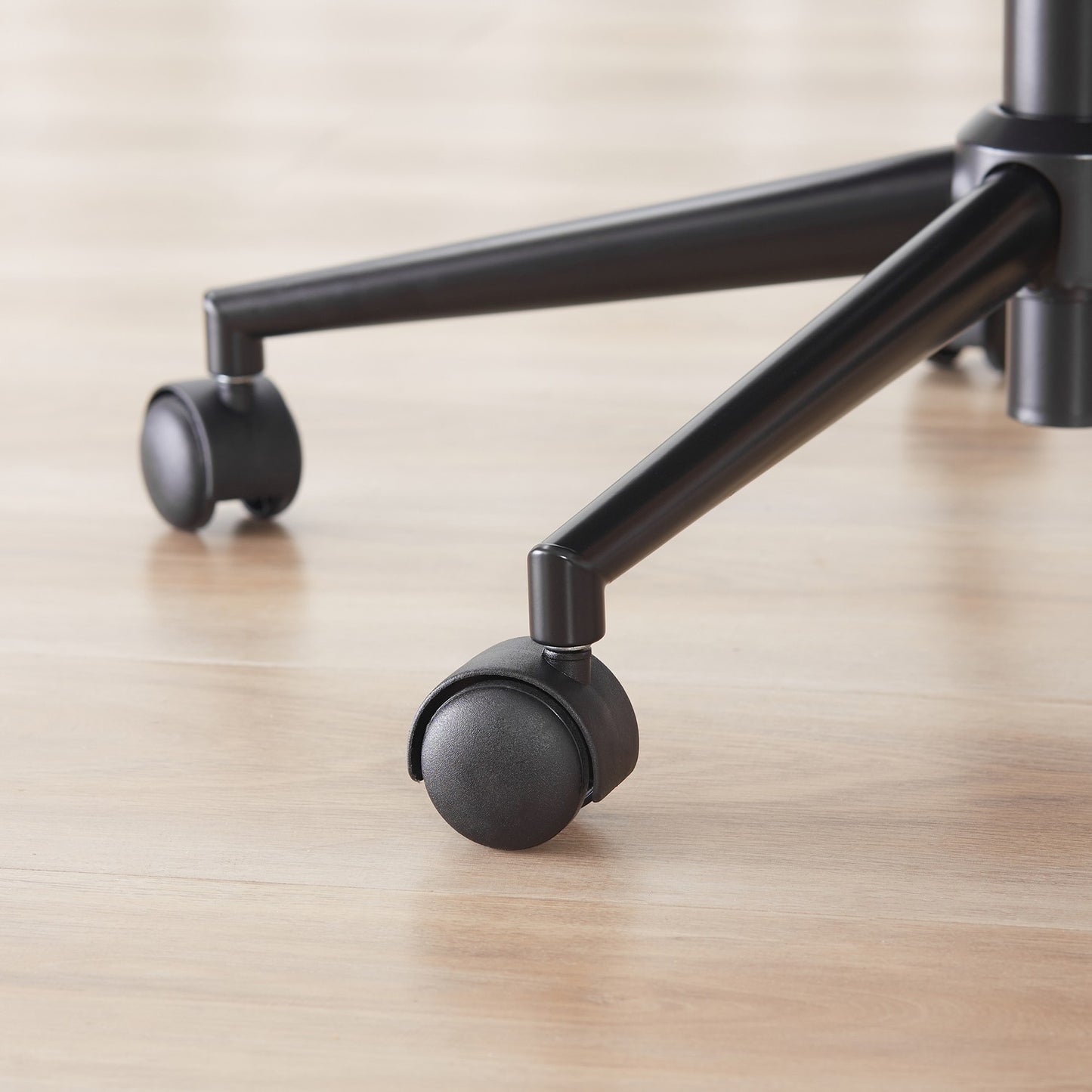 Ergonomic office chair, height adjustable, swivel function