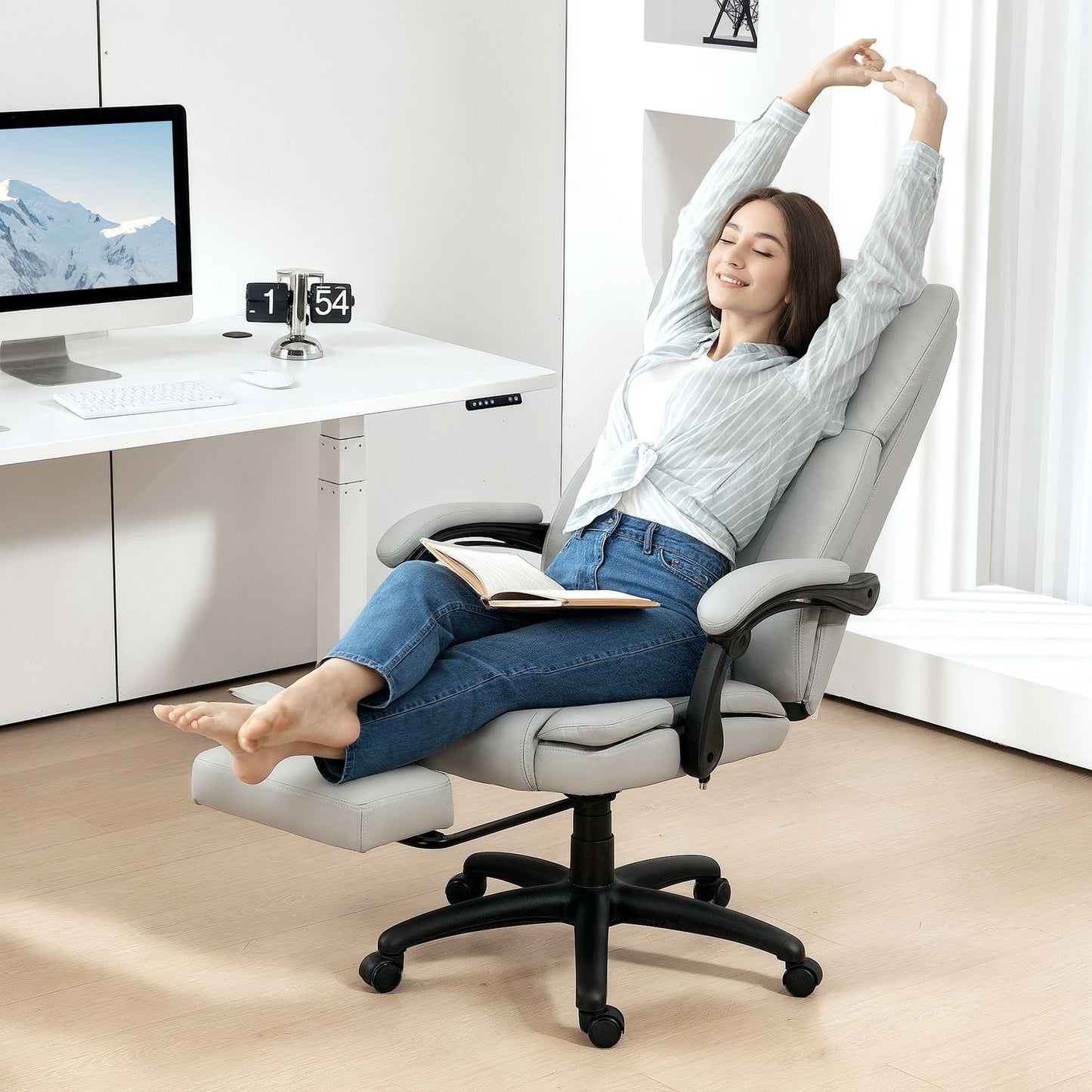Ergonomic office chair with massage, tilt, footrest, gray
