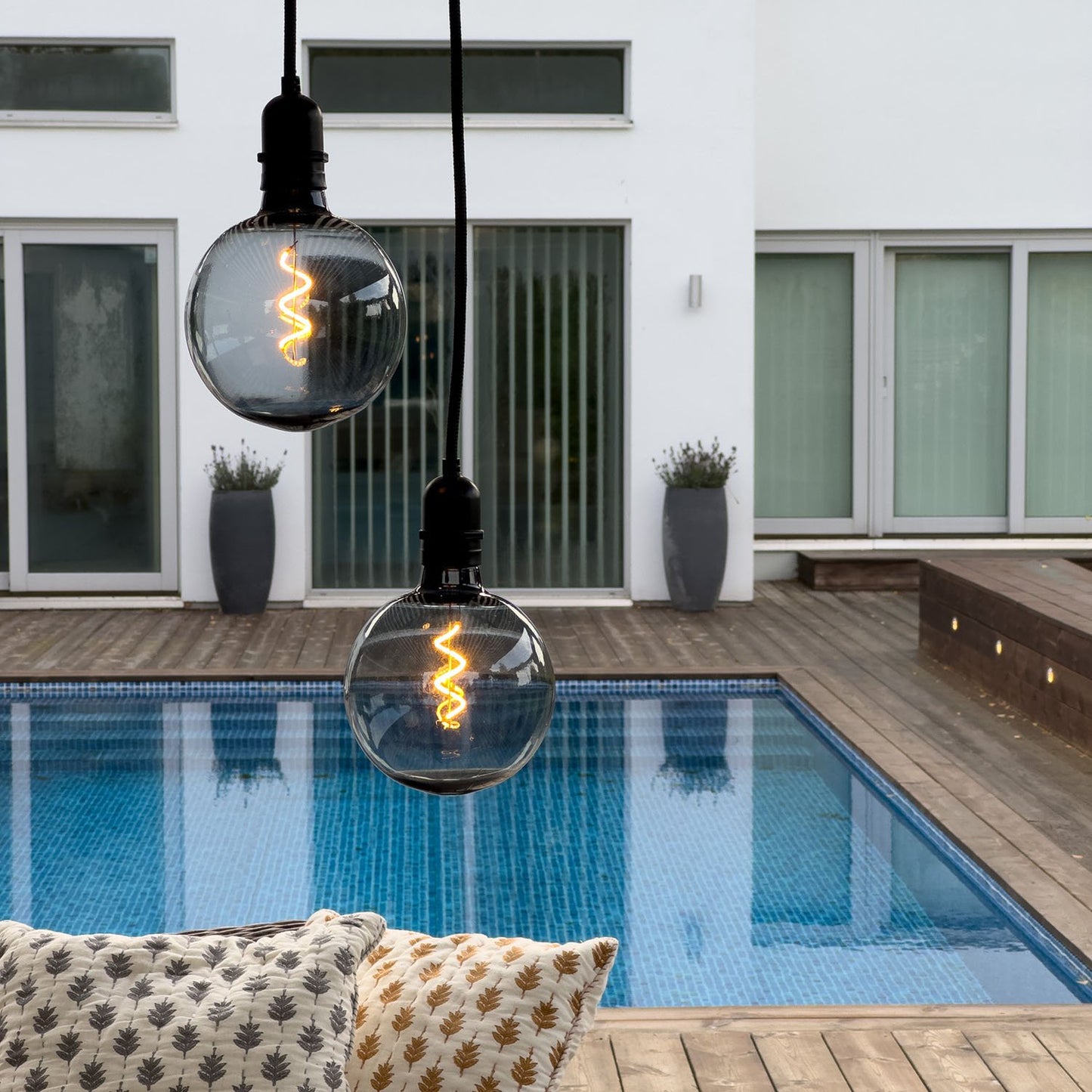 Penny Pendant lamp Gravity + DecoBulb XL Smoke