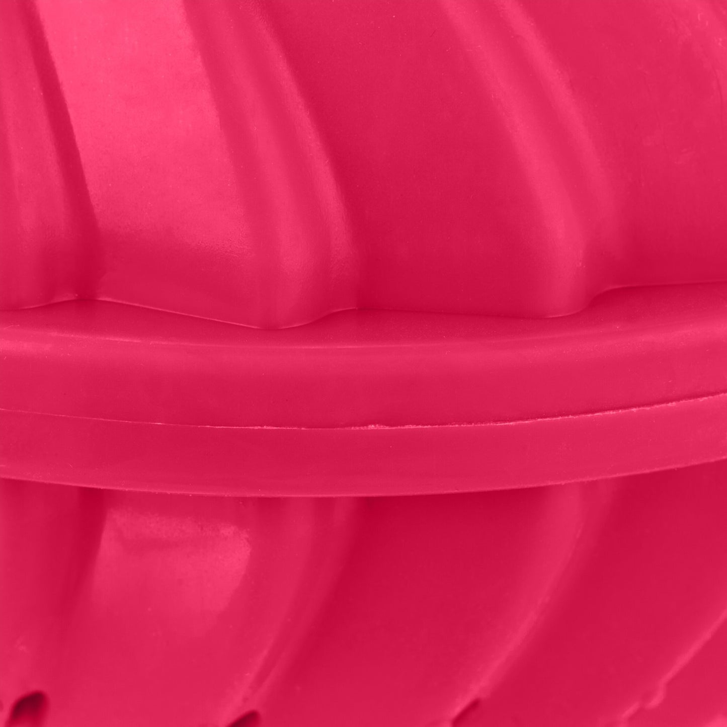 Pink Laundry Balls, Set of 4 – Eco-Friendly, Reusable
