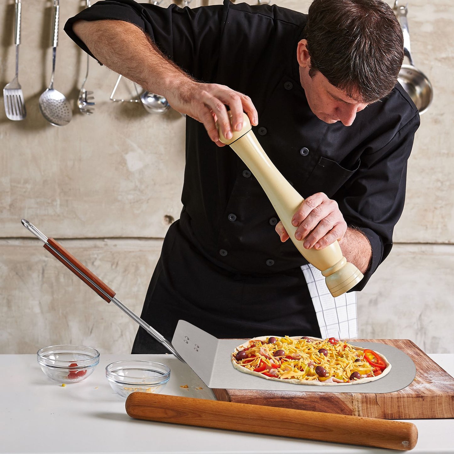 Pizza Slider with wooden handle