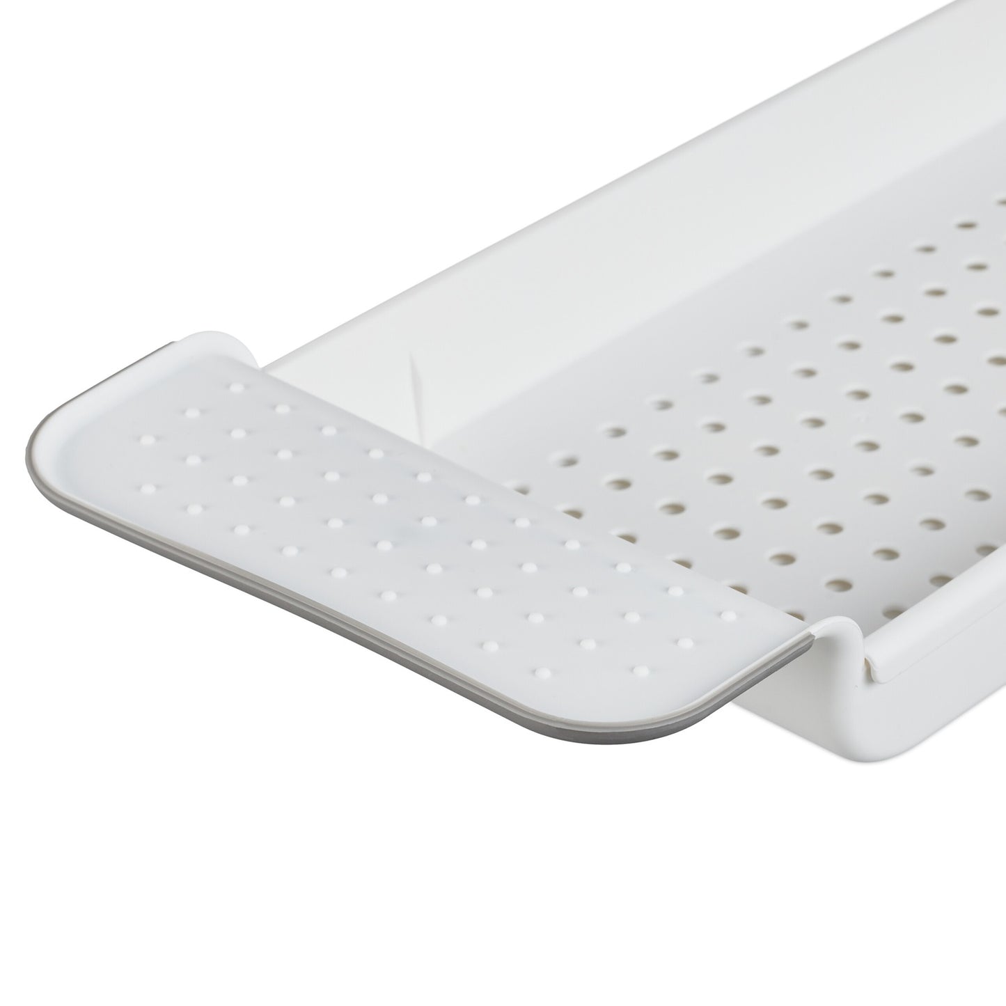 Pull-out shelf for bathtub