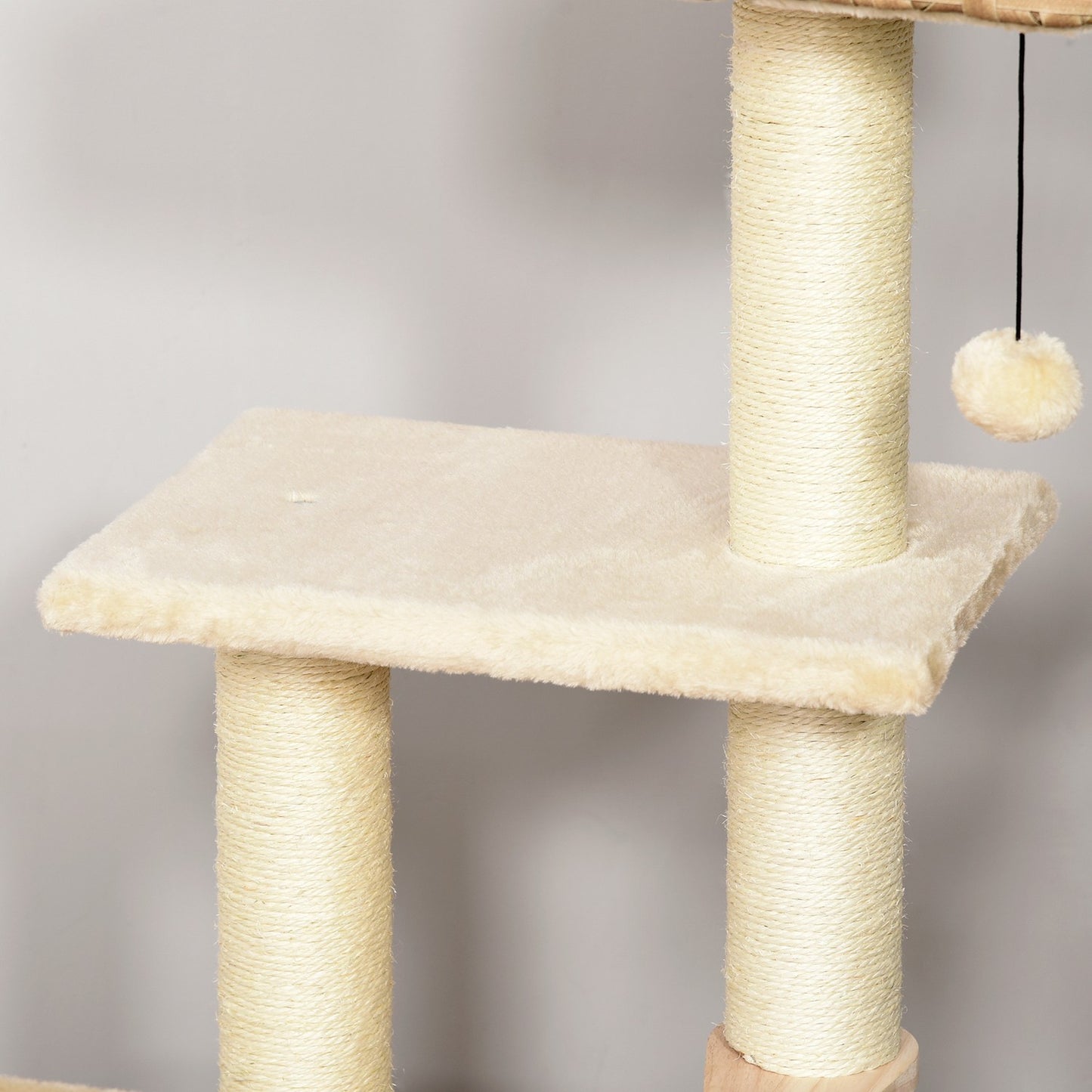 Root tree: Scratching post, cave and toy, 108 cm