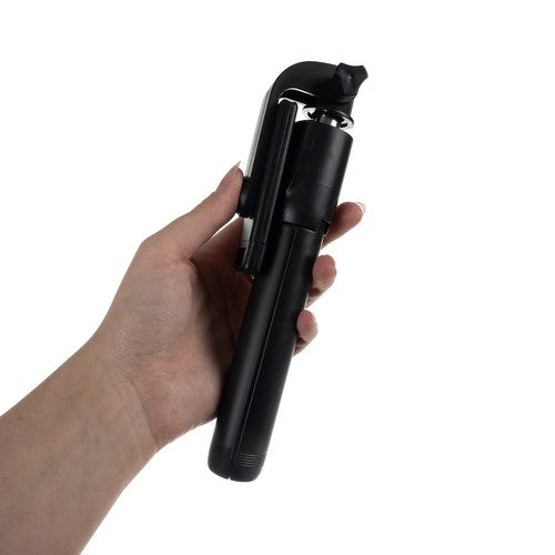Selfie stick / tripod + Izoxis 21234 remote control
