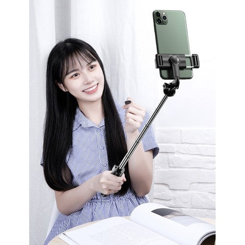 Selfie stick / tripod + Izoxis 21234 remote control