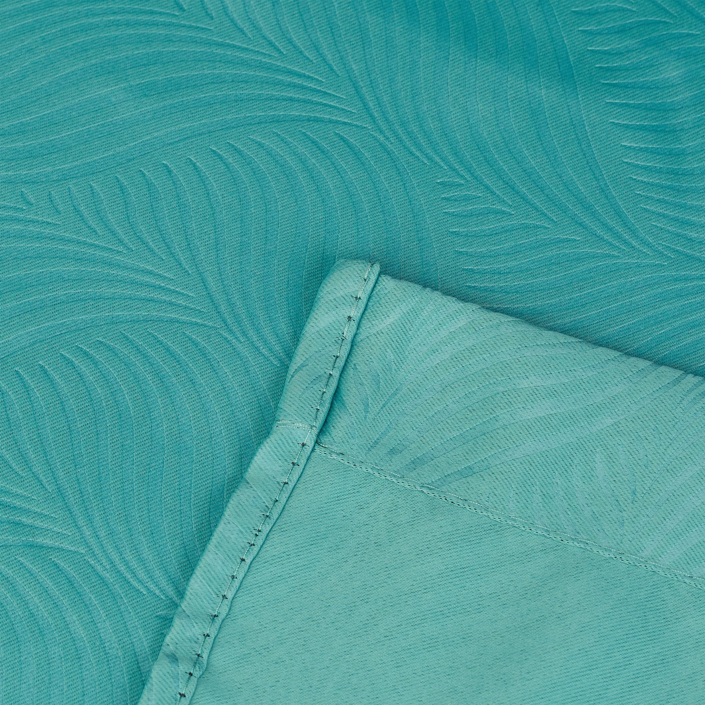 Set of 2 Green Curtains with Pattern
