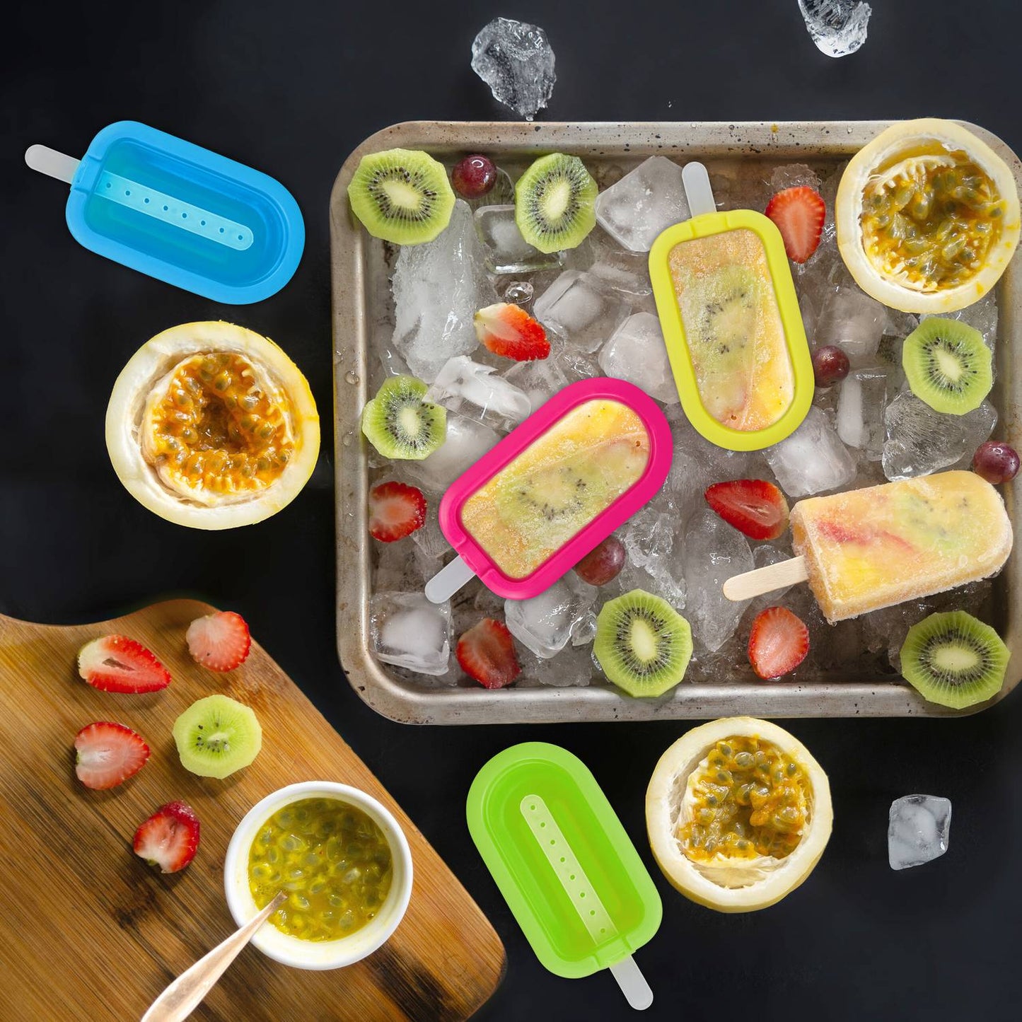 Set of 8 silicone ice molds