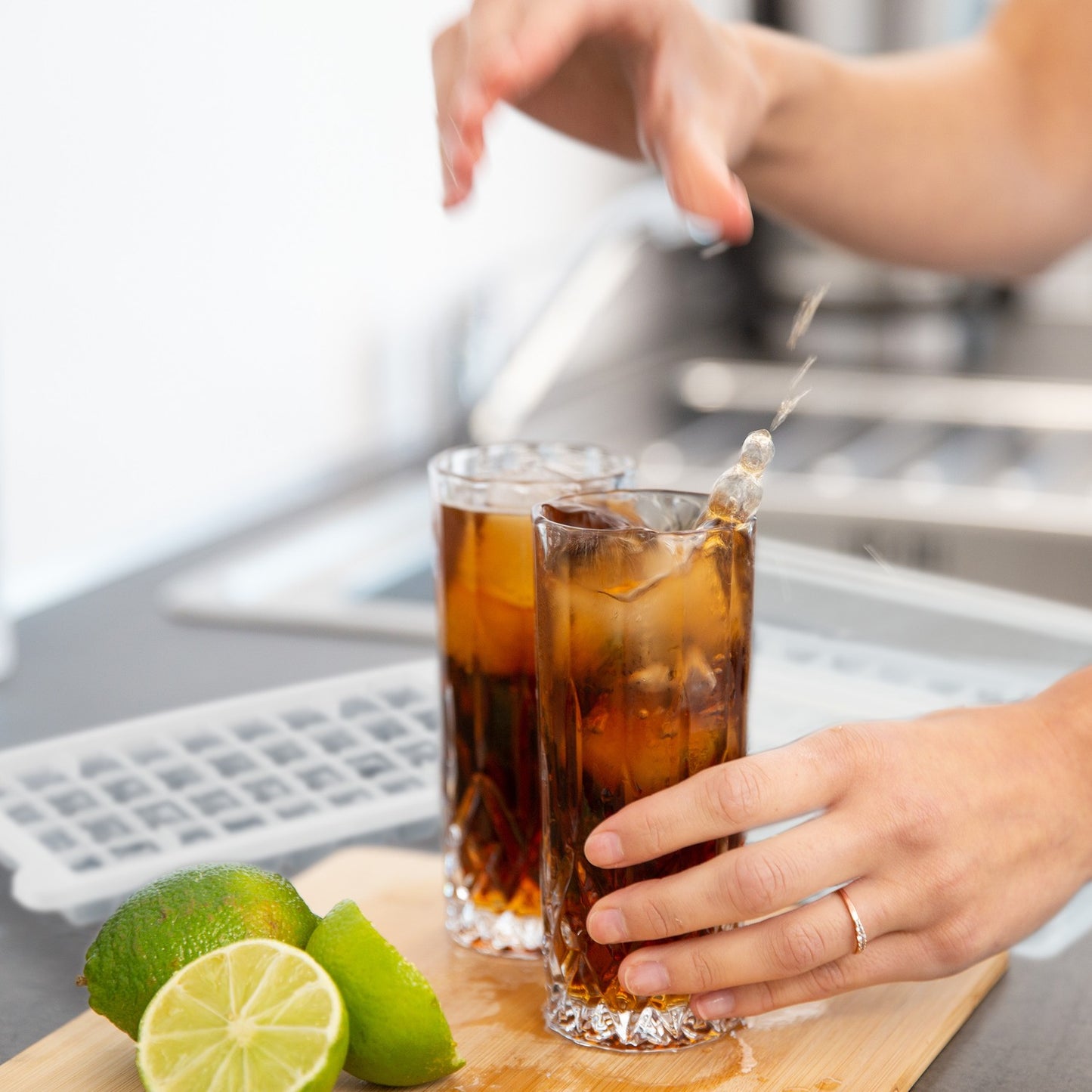 Set of ice cube molds with box and lid