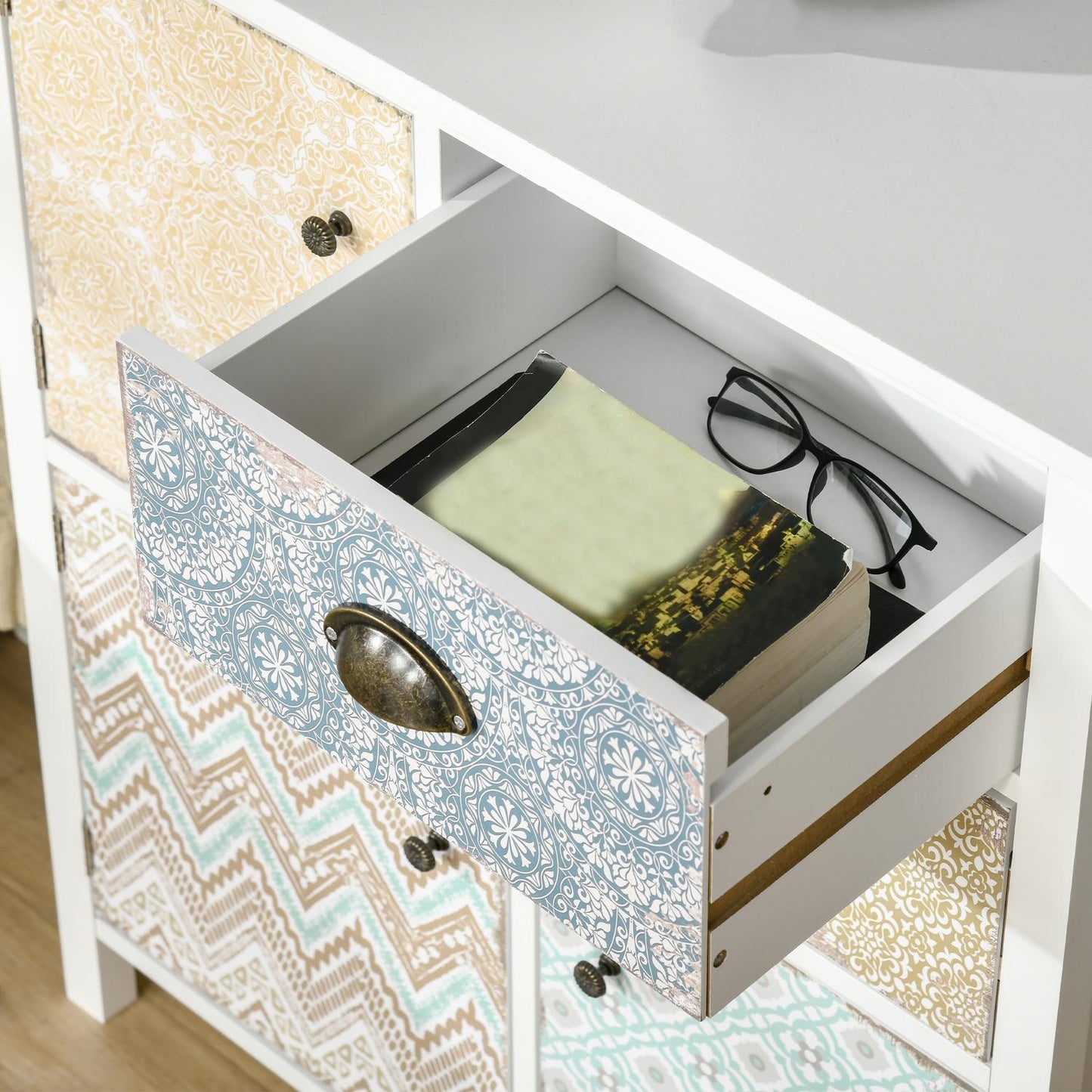 Colorful Shabby Chic wooden sideboard - 68x34x80 cm