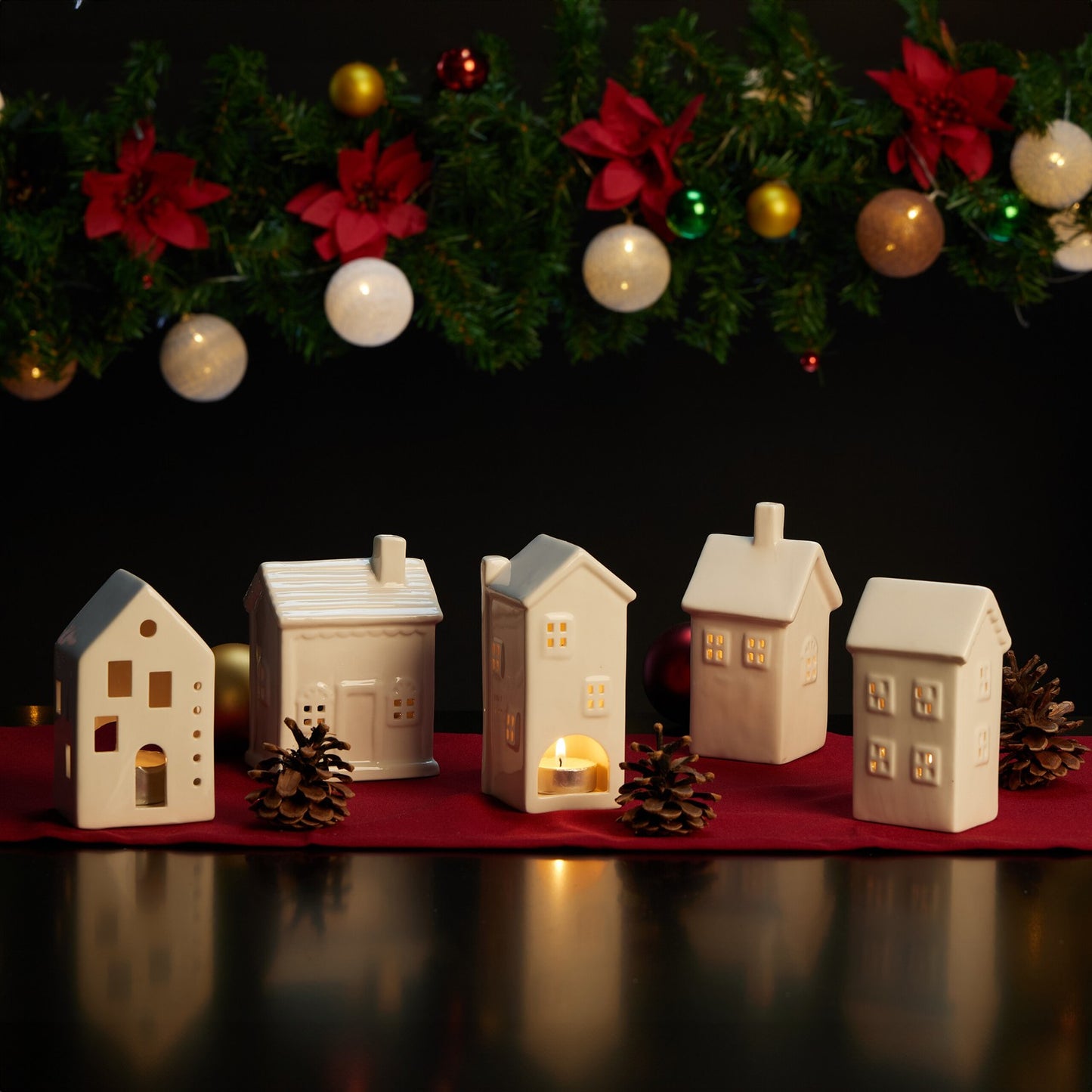 Tea house in white ceramic