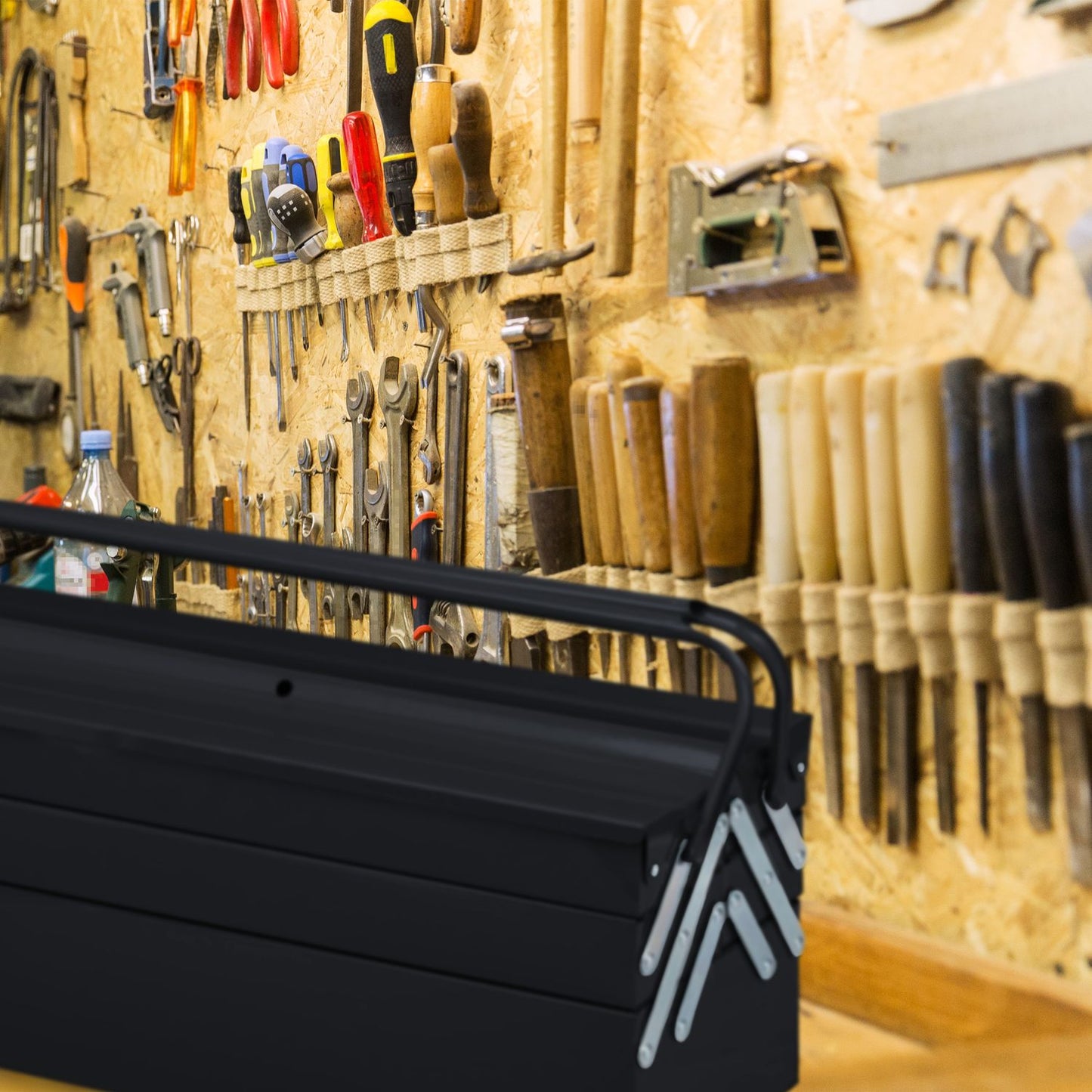 Tool box empty black
