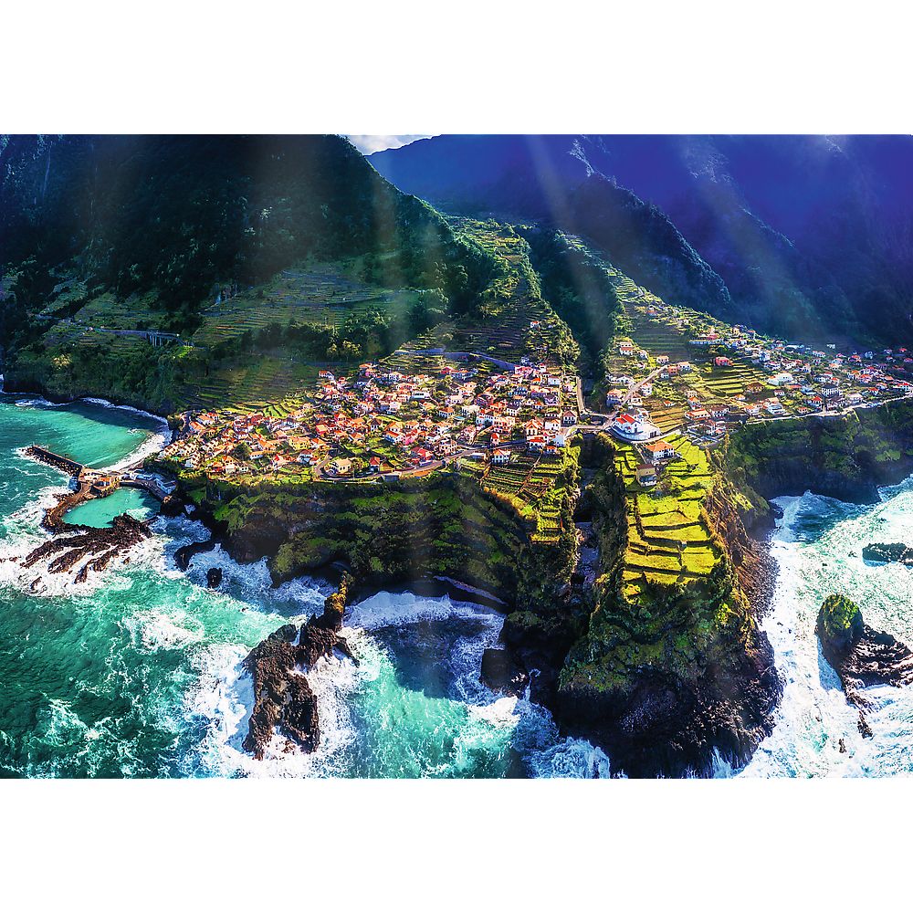 Trefl Premium Plus Puzzle Madeira Island, Portugal, 1000 Pcs